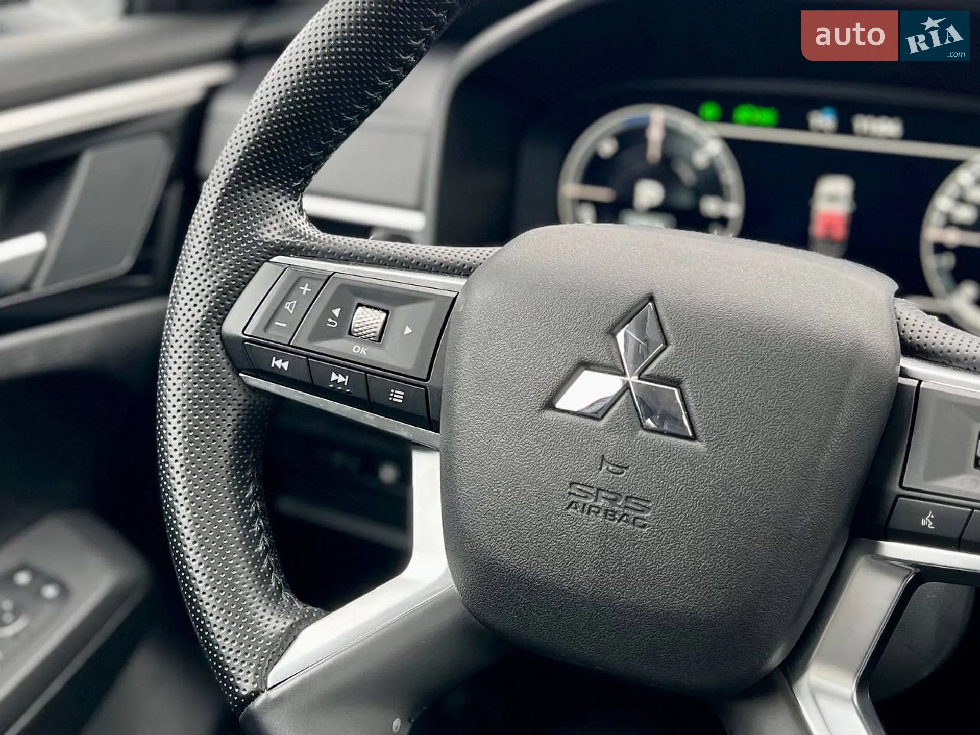 2024 Mitsubishi Outlander - мініатюра 11