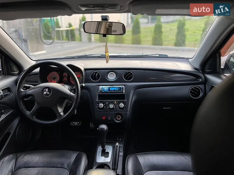 Mitsubishi Outlander 2006 VIN JMBXRCU5W7U000678 фото оголошення 60 з 153