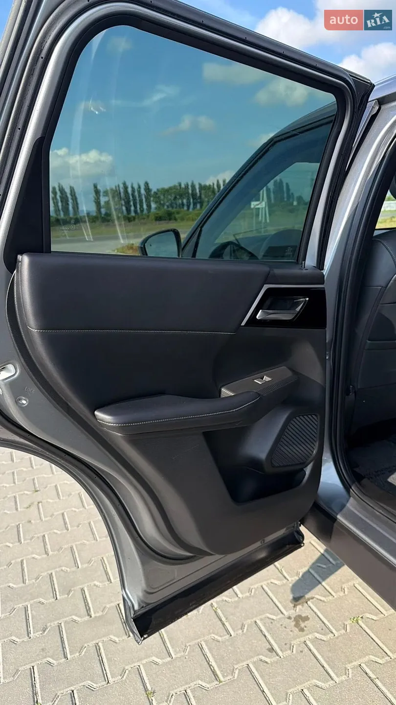 2021 Mitsubishi Outlander - мініатюра 28