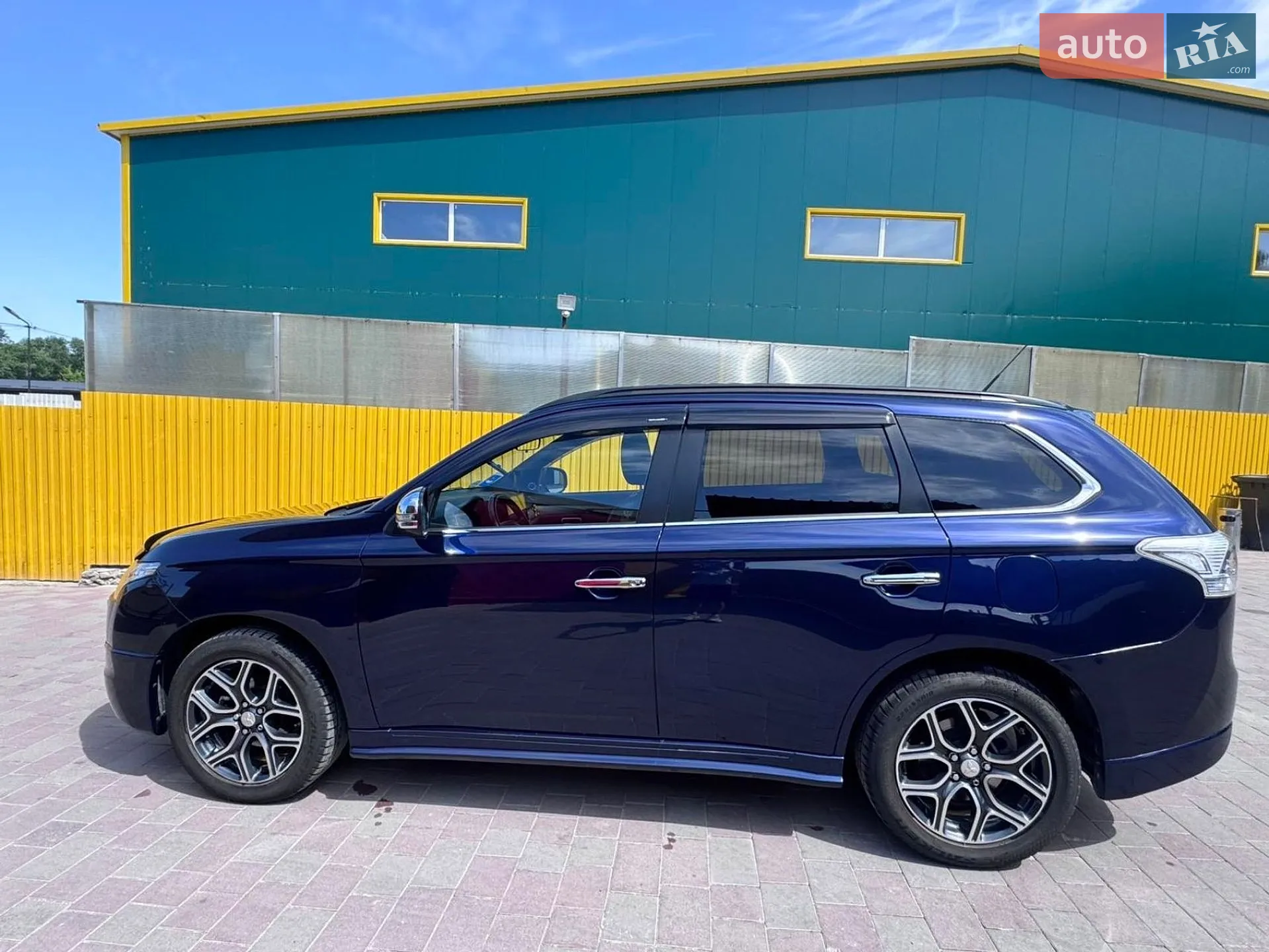 2013 Mitsubishi Outlander - мініатюра 13