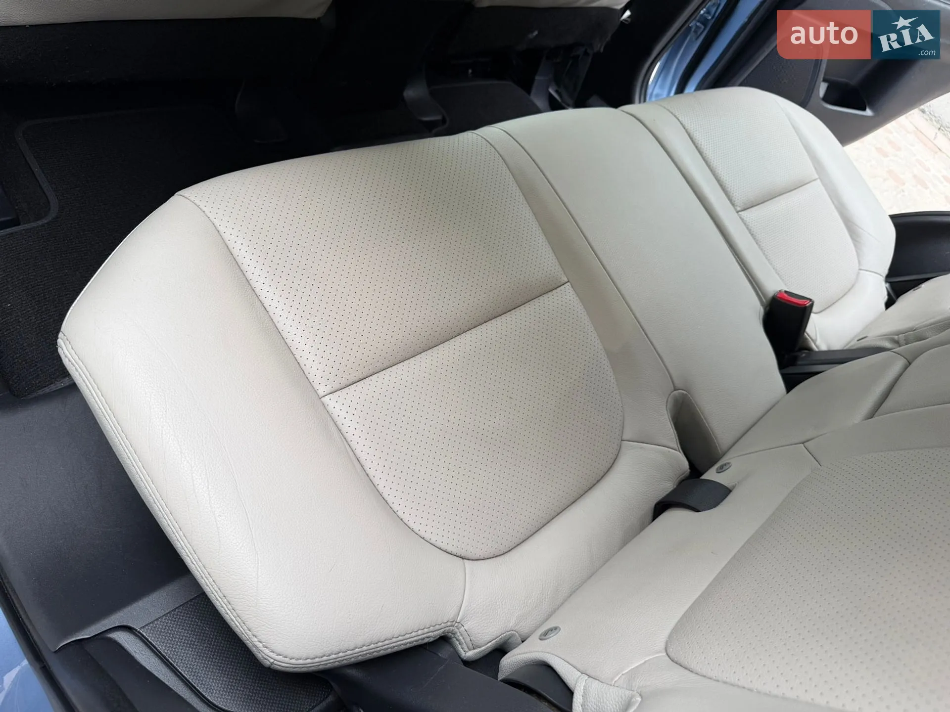 2014 Mitsubishi Outlander - мініатюра 108