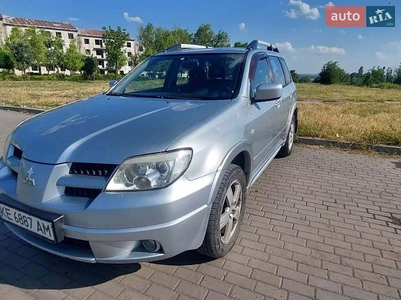 Mitsubishi Outlander 2009
