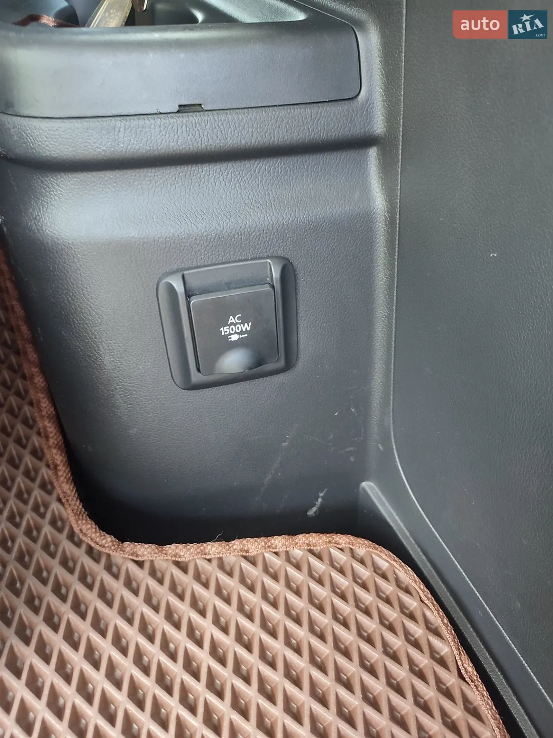 2018 Mitsubishi Outlander - мініатюра 32