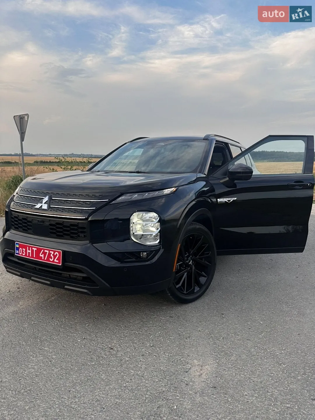 2025 Mitsubishi Outlander - мініатюра 68