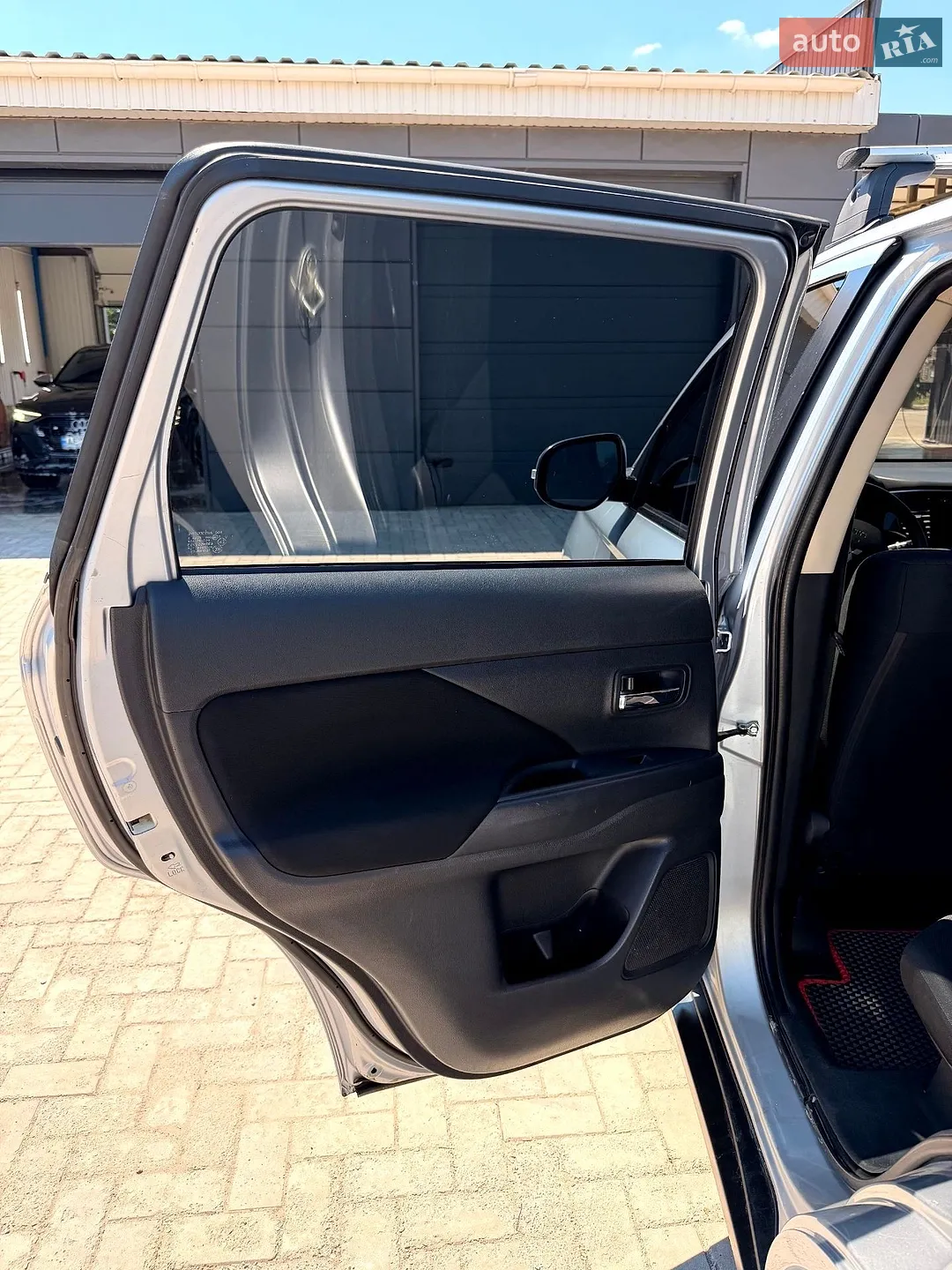 2013 Mitsubishi Outlander - мініатюра 30