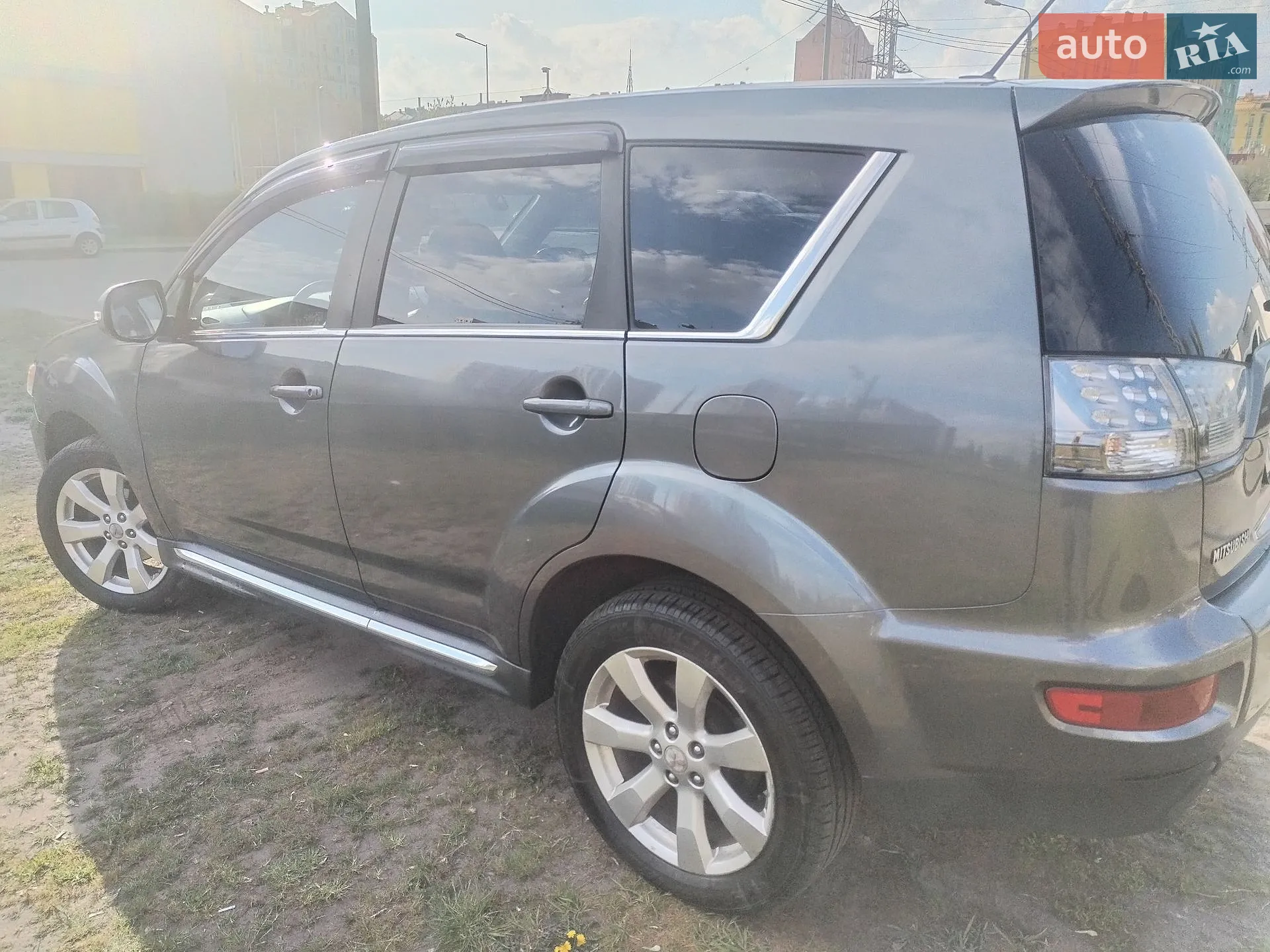 2010 Mitsubishi Outlander - мініатюра 3