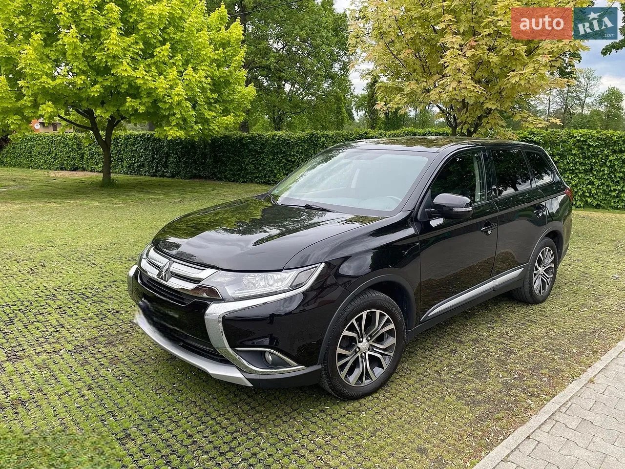 2016 Mitsubishi Outlander - мініатюра 25