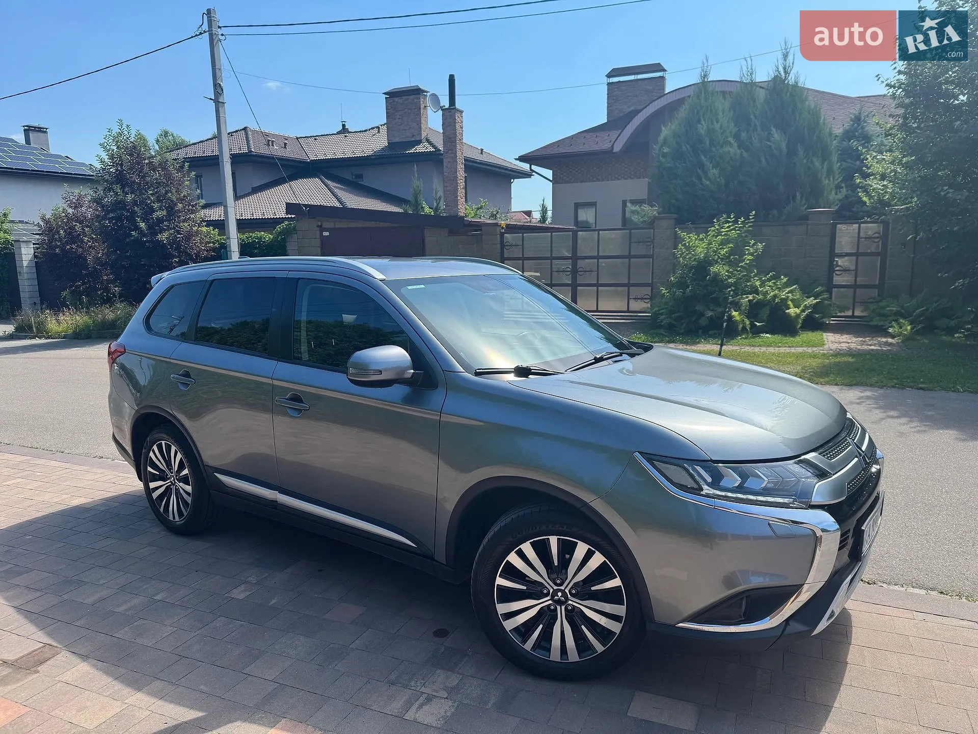 2021 Mitsubishi Outlander - мініатюра 5