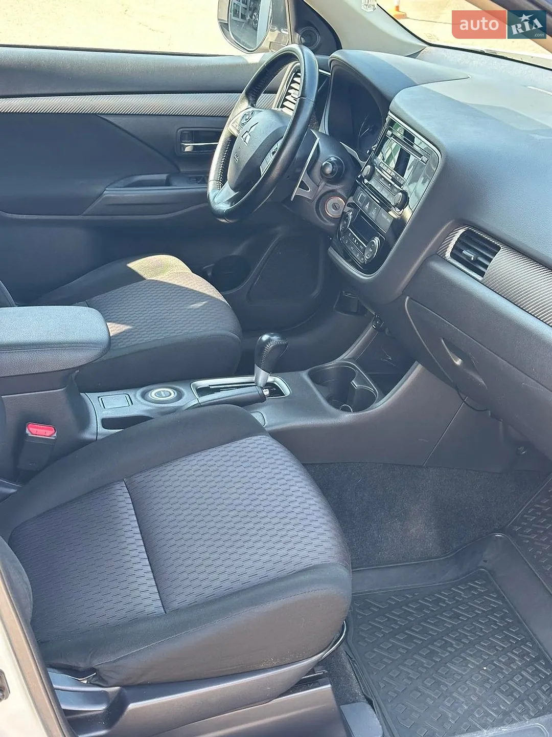 2012 Mitsubishi Outlander - мініатюра 6