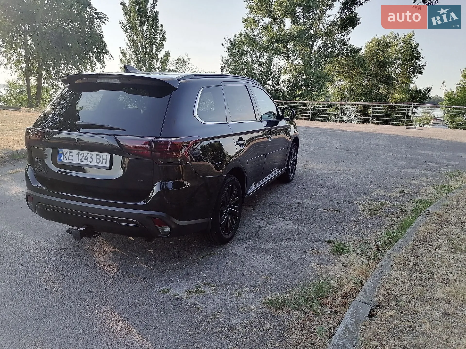 2021 Mitsubishi Outlander - мініатюра 9