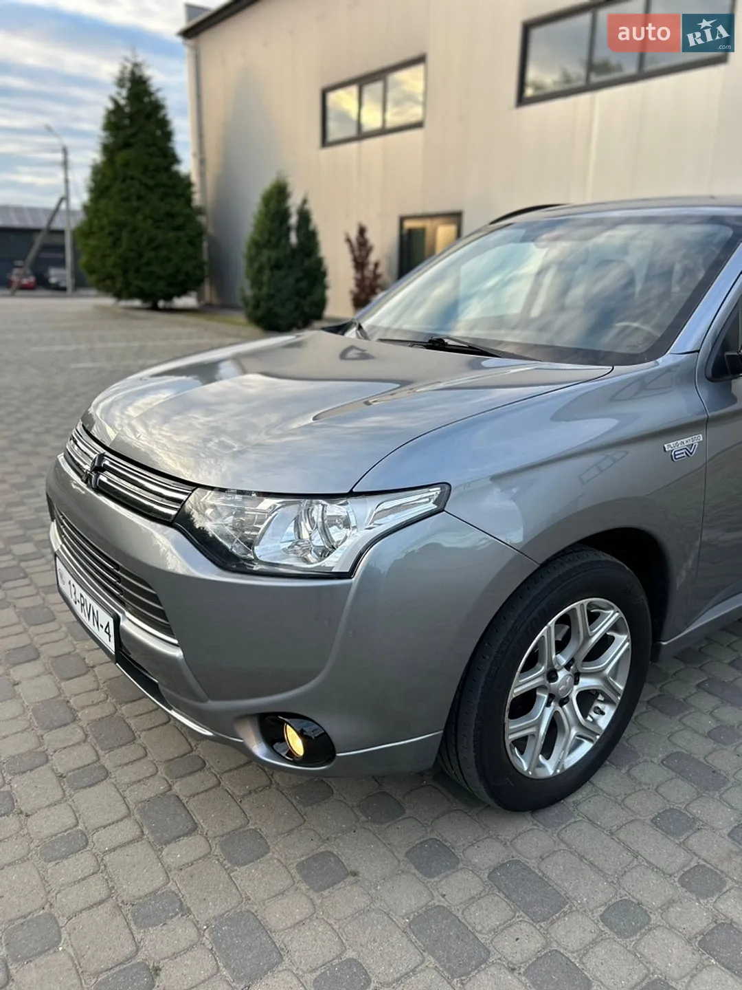 2014 Mitsubishi Outlander - мініатюра 57