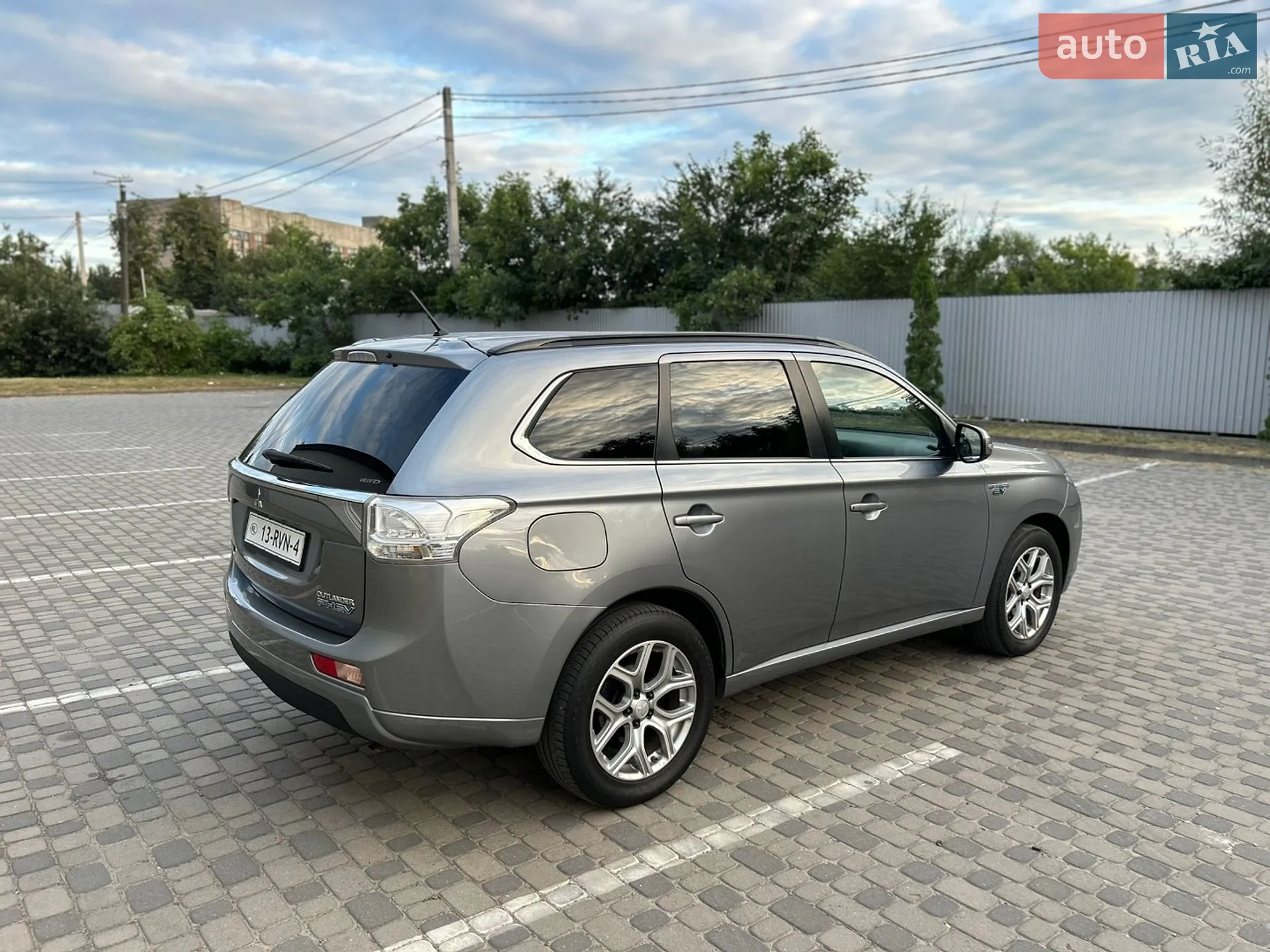 2014 Mitsubishi Outlander - мініатюра 61