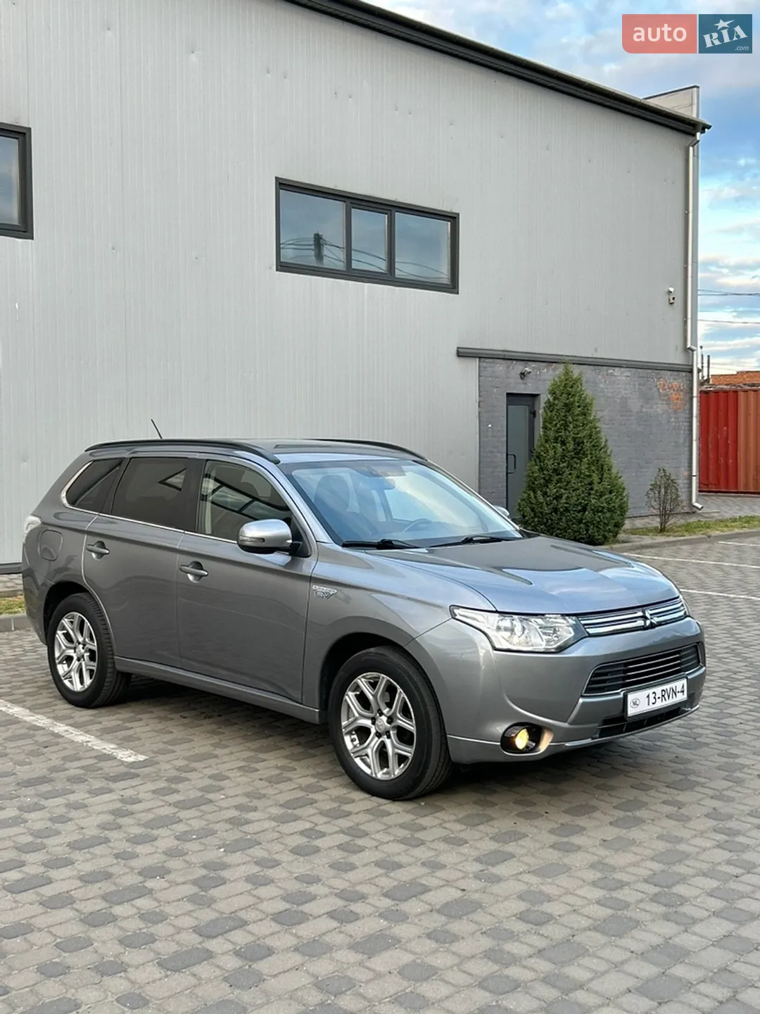 2014 Mitsubishi Outlander - мініатюра 82