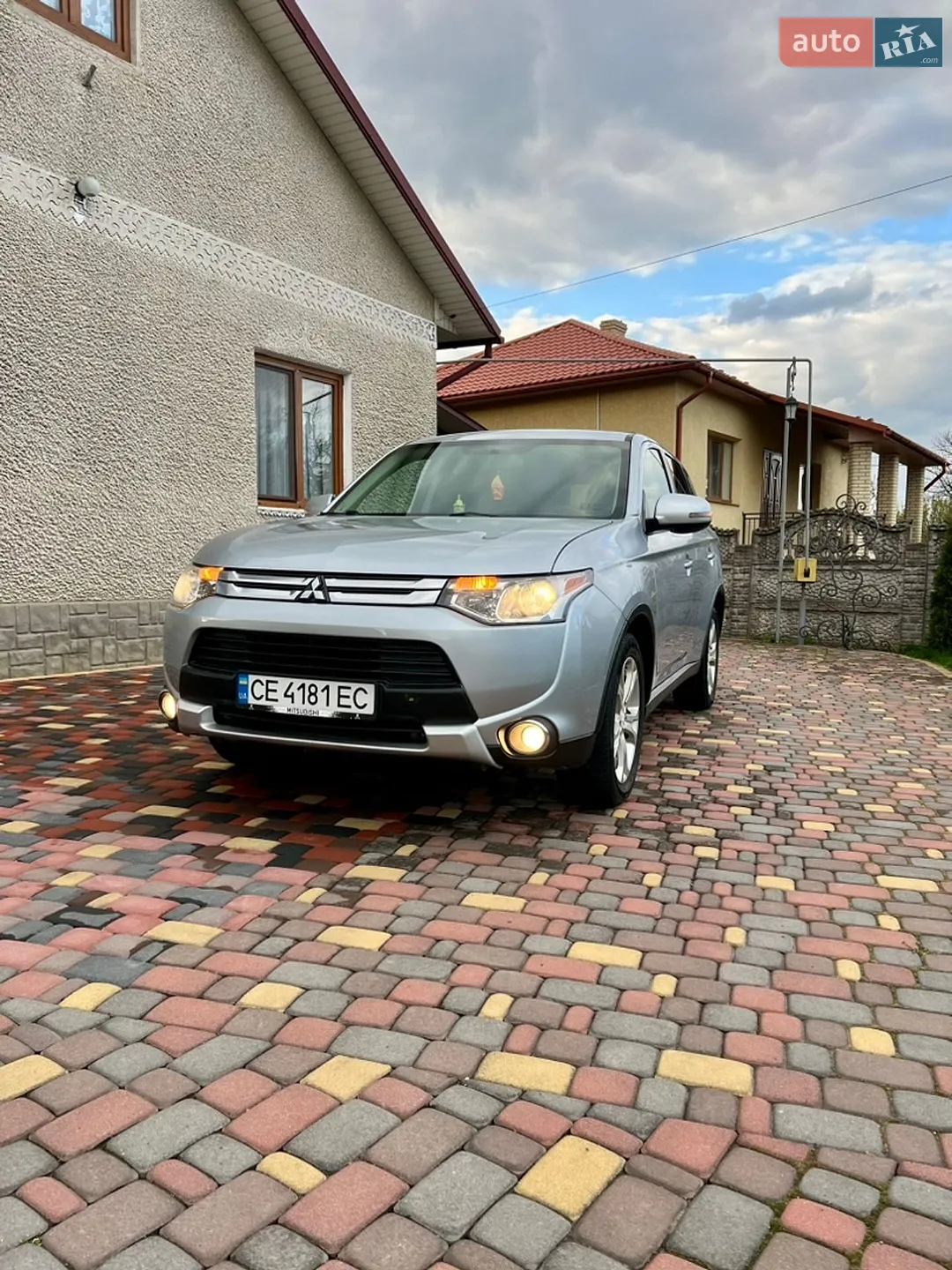 2014 Mitsubishi Outlander - мініатюра 57