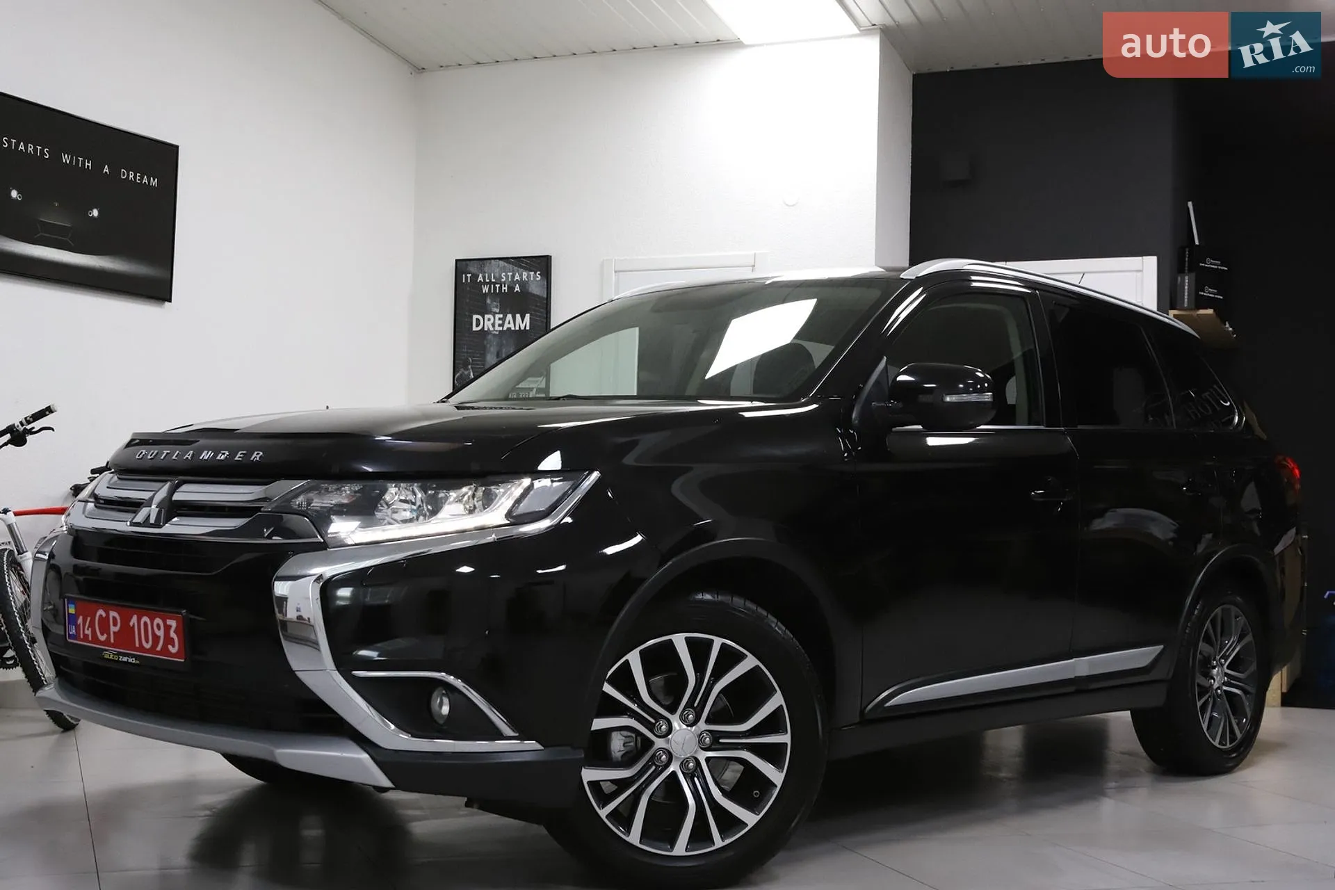 2016 Mitsubishi Outlander - мініатюра 3