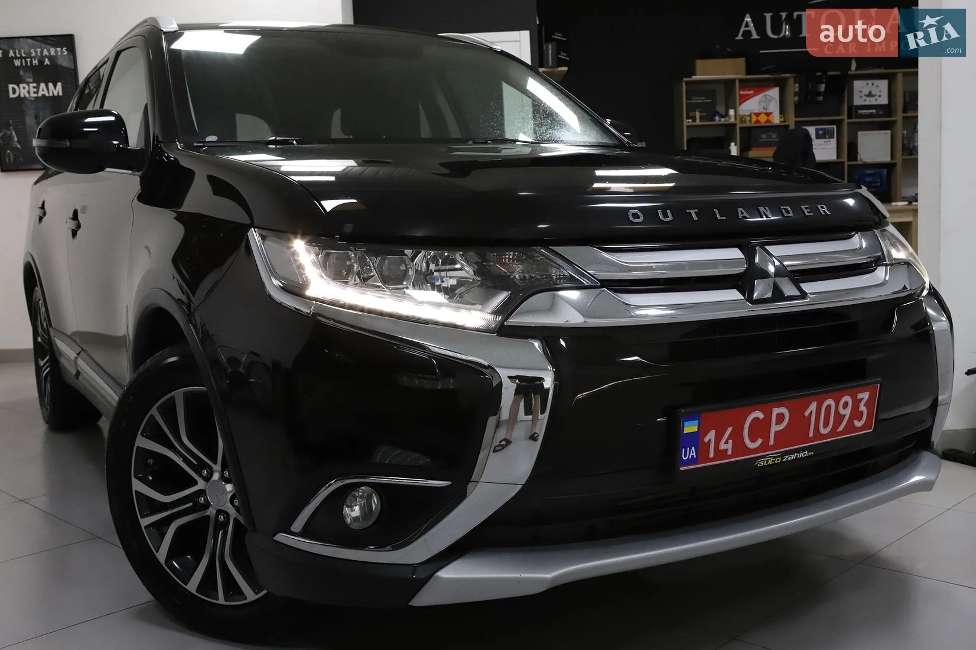 2016 Mitsubishi Outlander - мініатюра 15