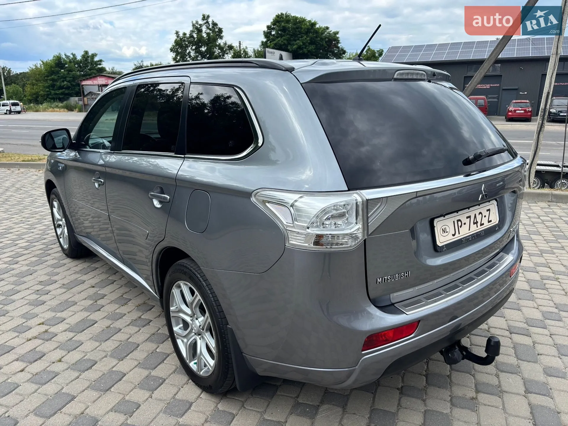 2013 Mitsubishi Outlander - мініатюра 14