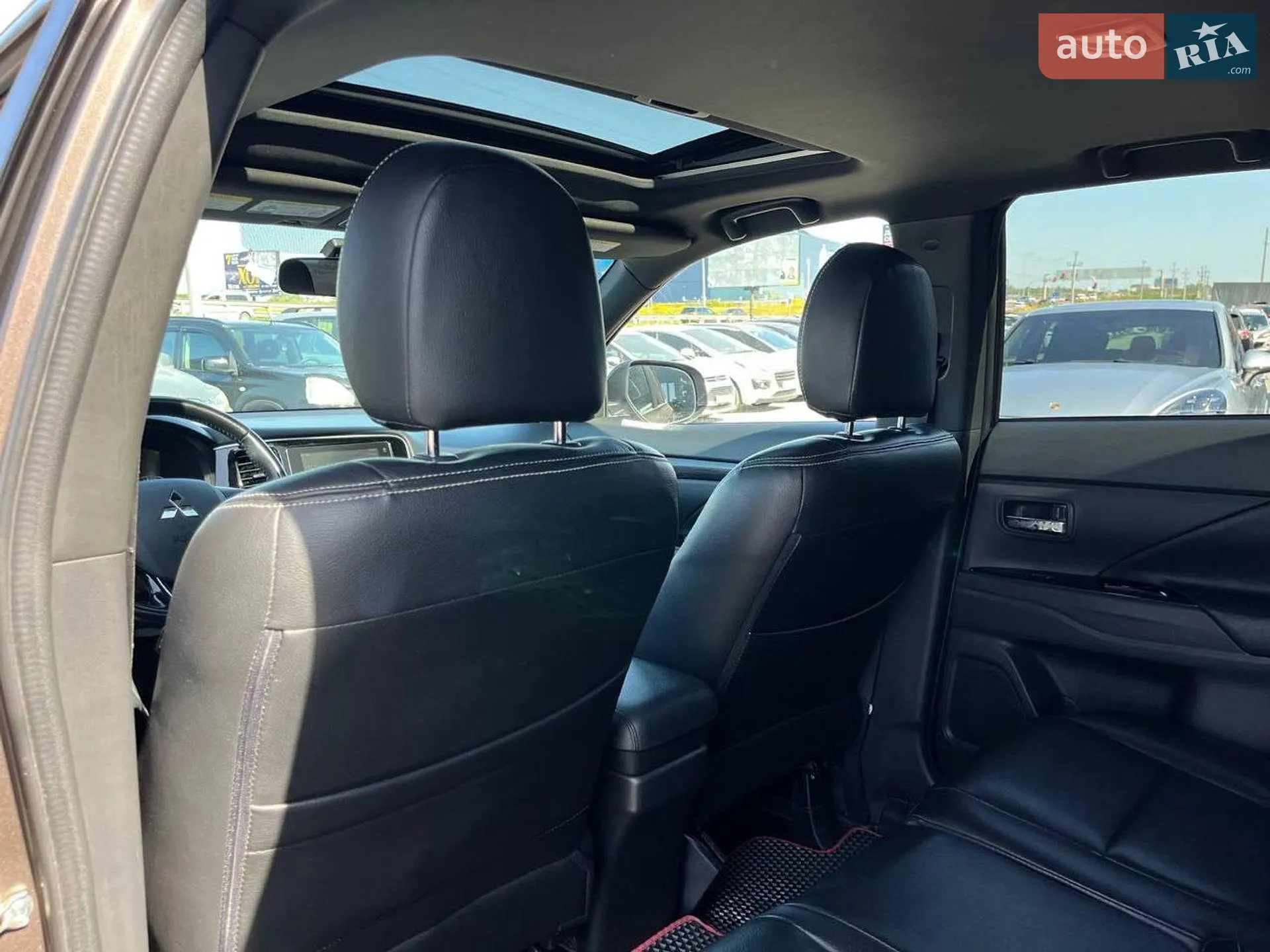 2017 Mitsubishi Outlander - мініатюра 24