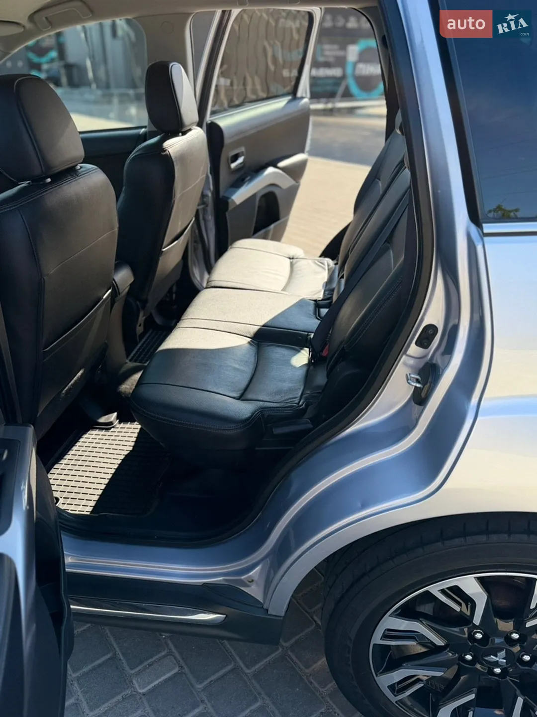 2011 Mitsubishi Outlander - мініатюра 93