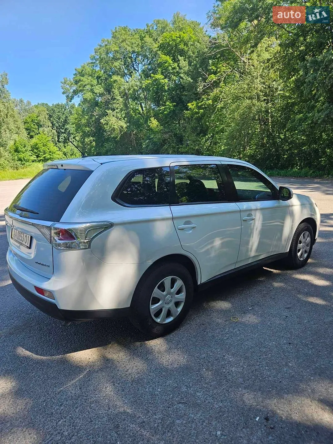 2013 Mitsubishi Outlander - мініатюра 3