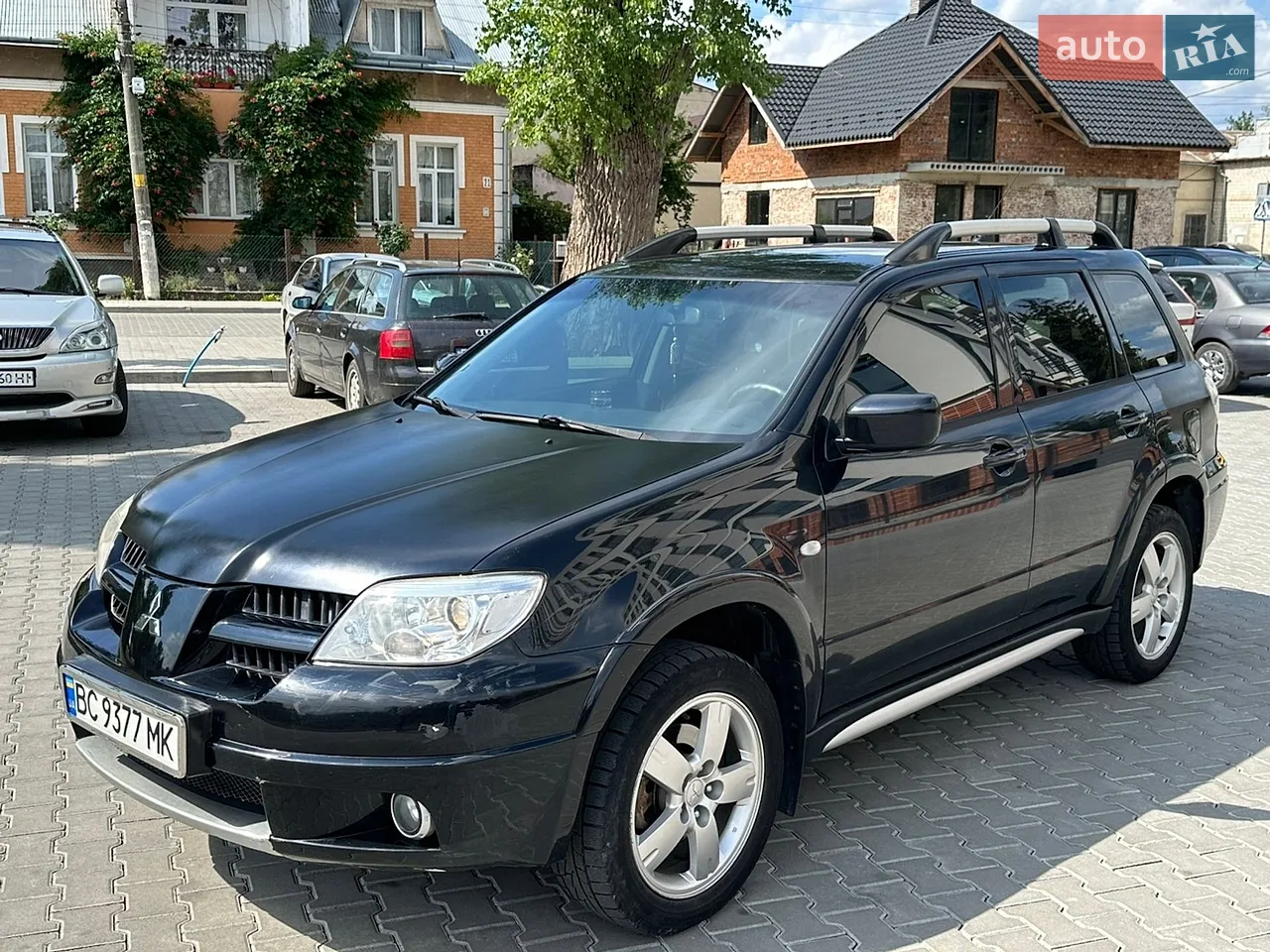2010 Mitsubishi Outlander - мініатюра 19