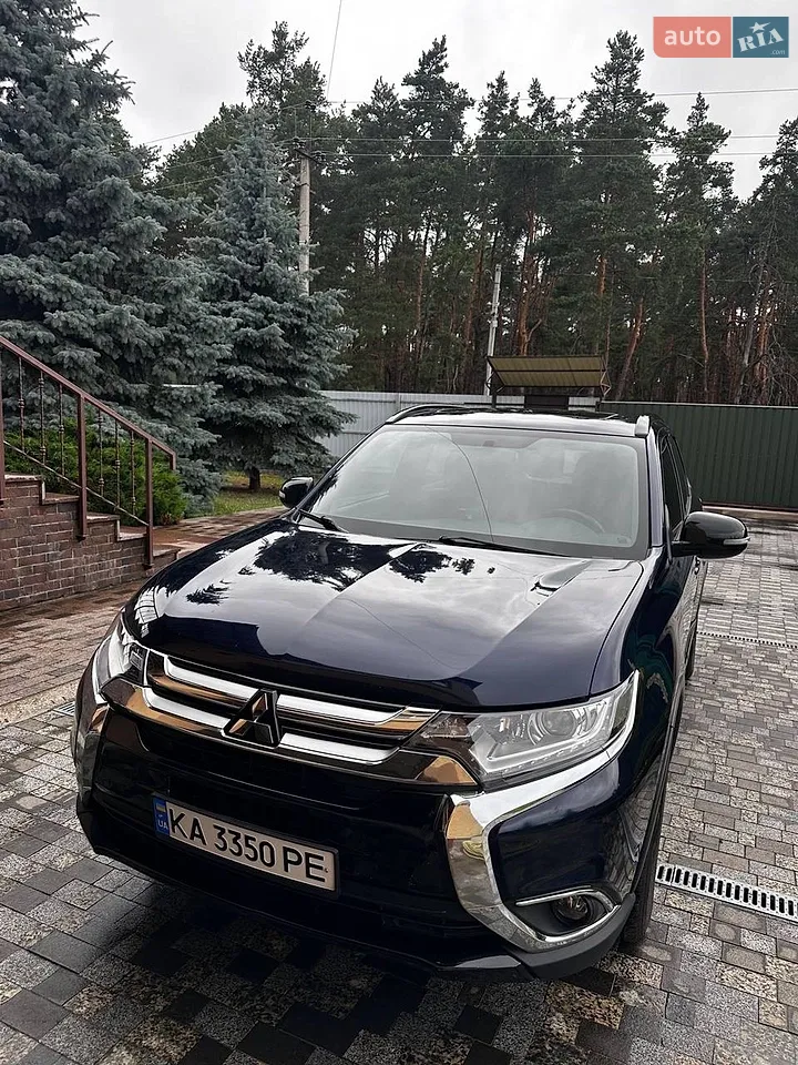 2018 Mitsubishi Outlander - мініатюра 10