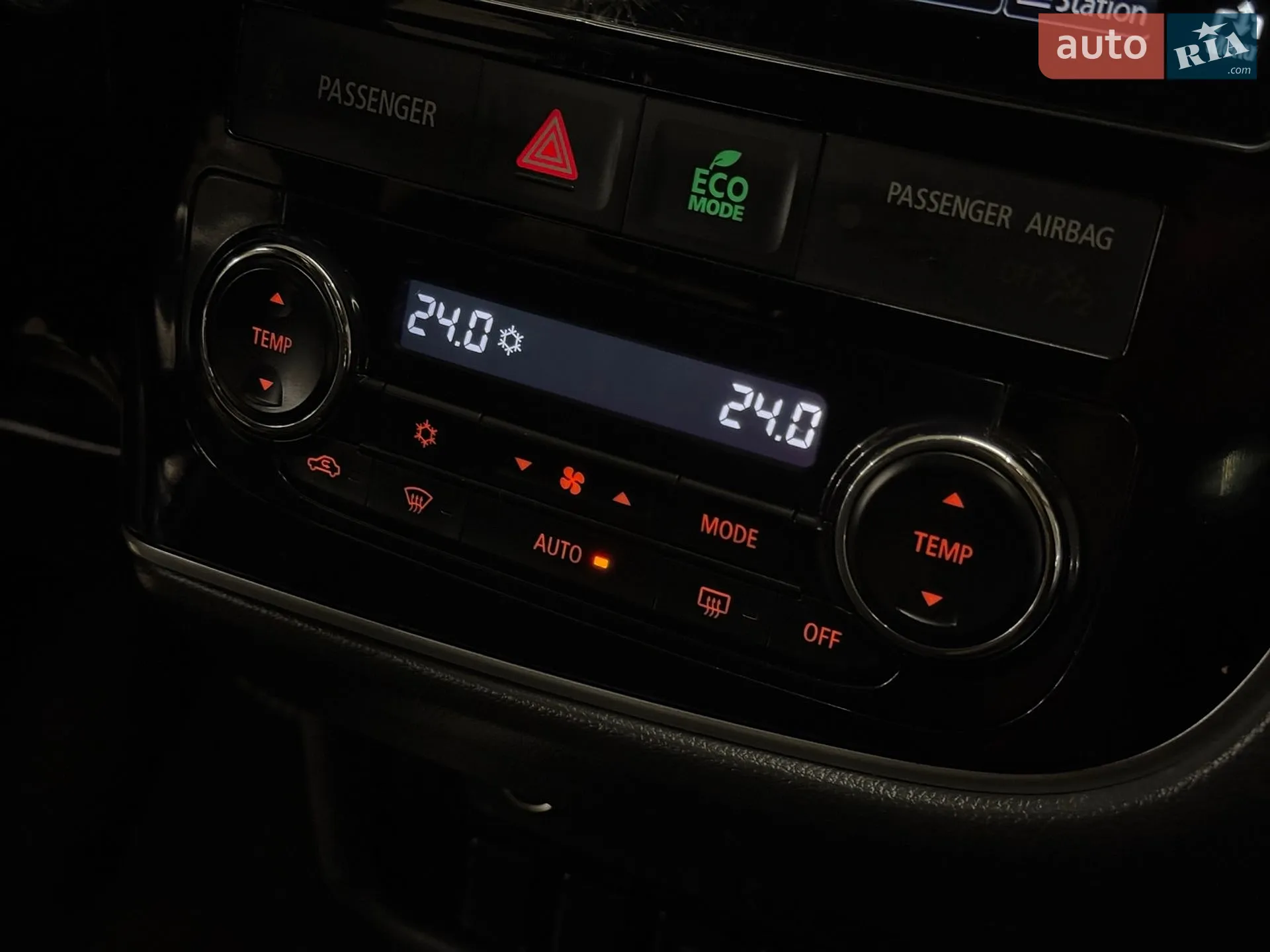 2018 Mitsubishi Outlander - мініатюра 34