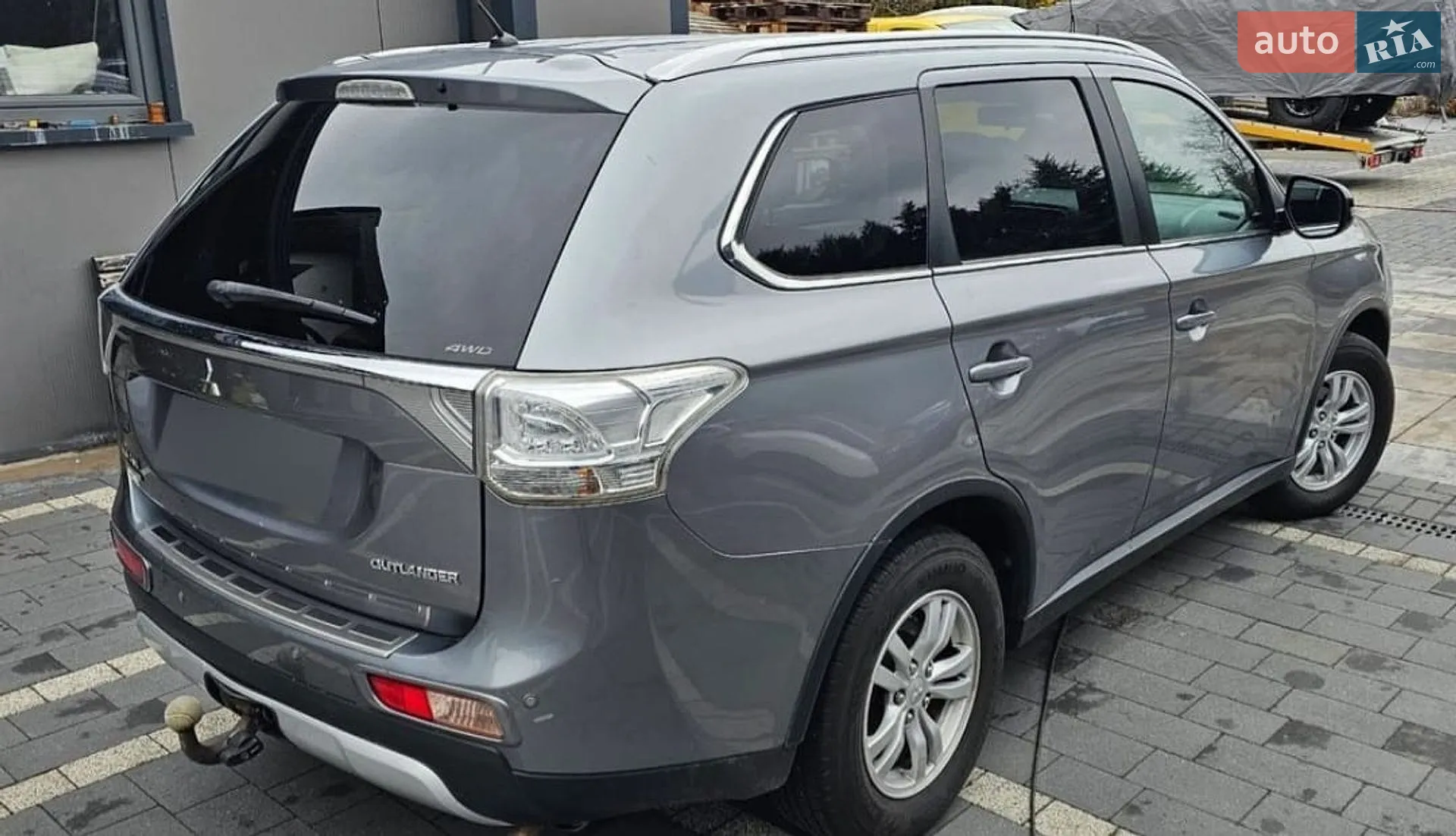 2014 Mitsubishi Outlander - мініатюра 3