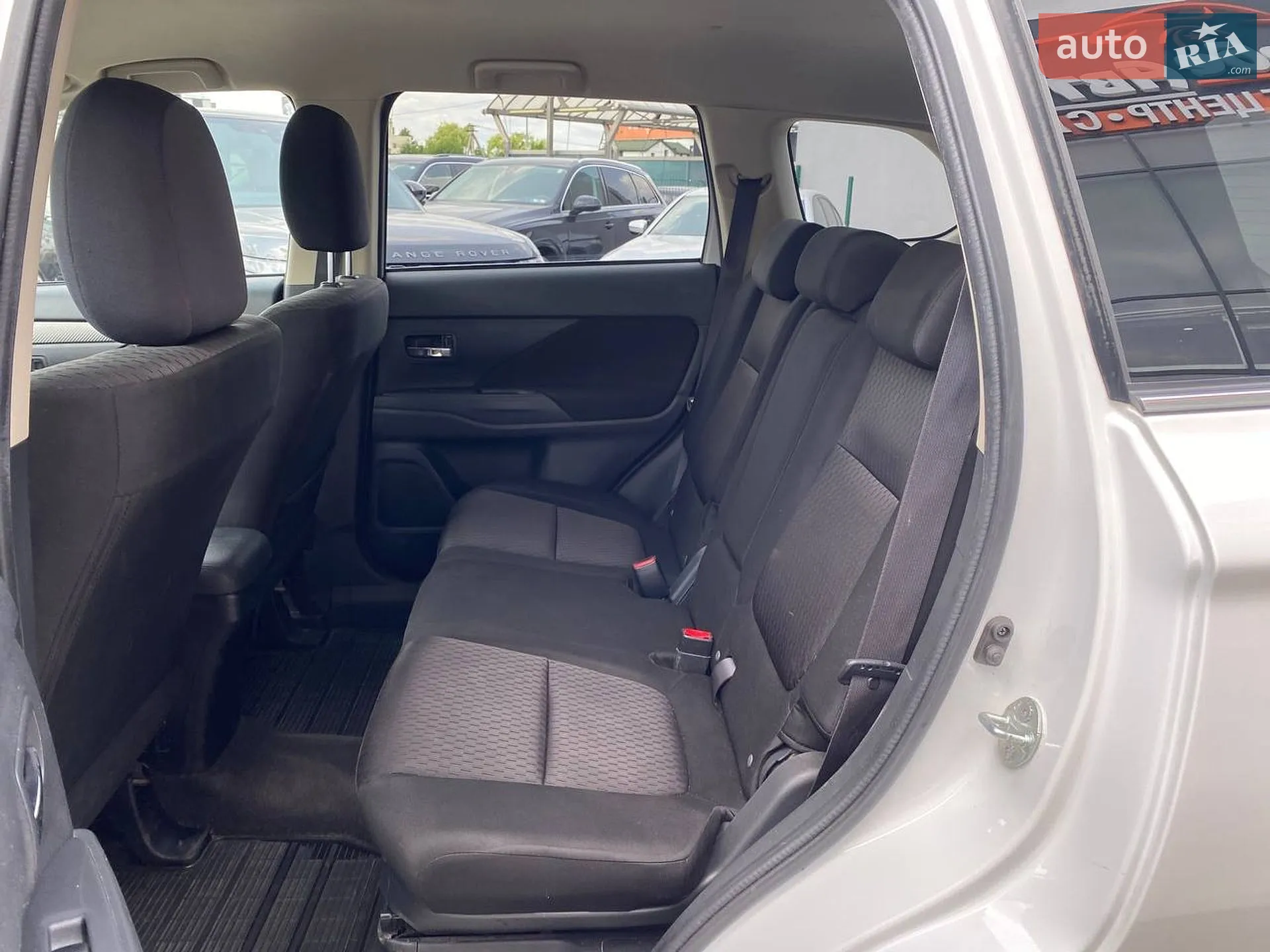 2012 Mitsubishi Outlander - мініатюра 19
