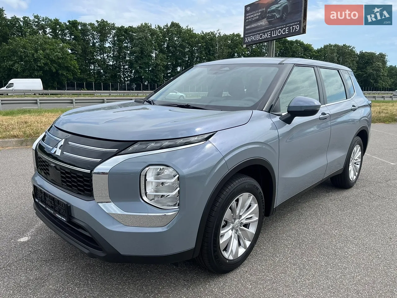 2024 Mitsubishi Outlander - мініатюра 19