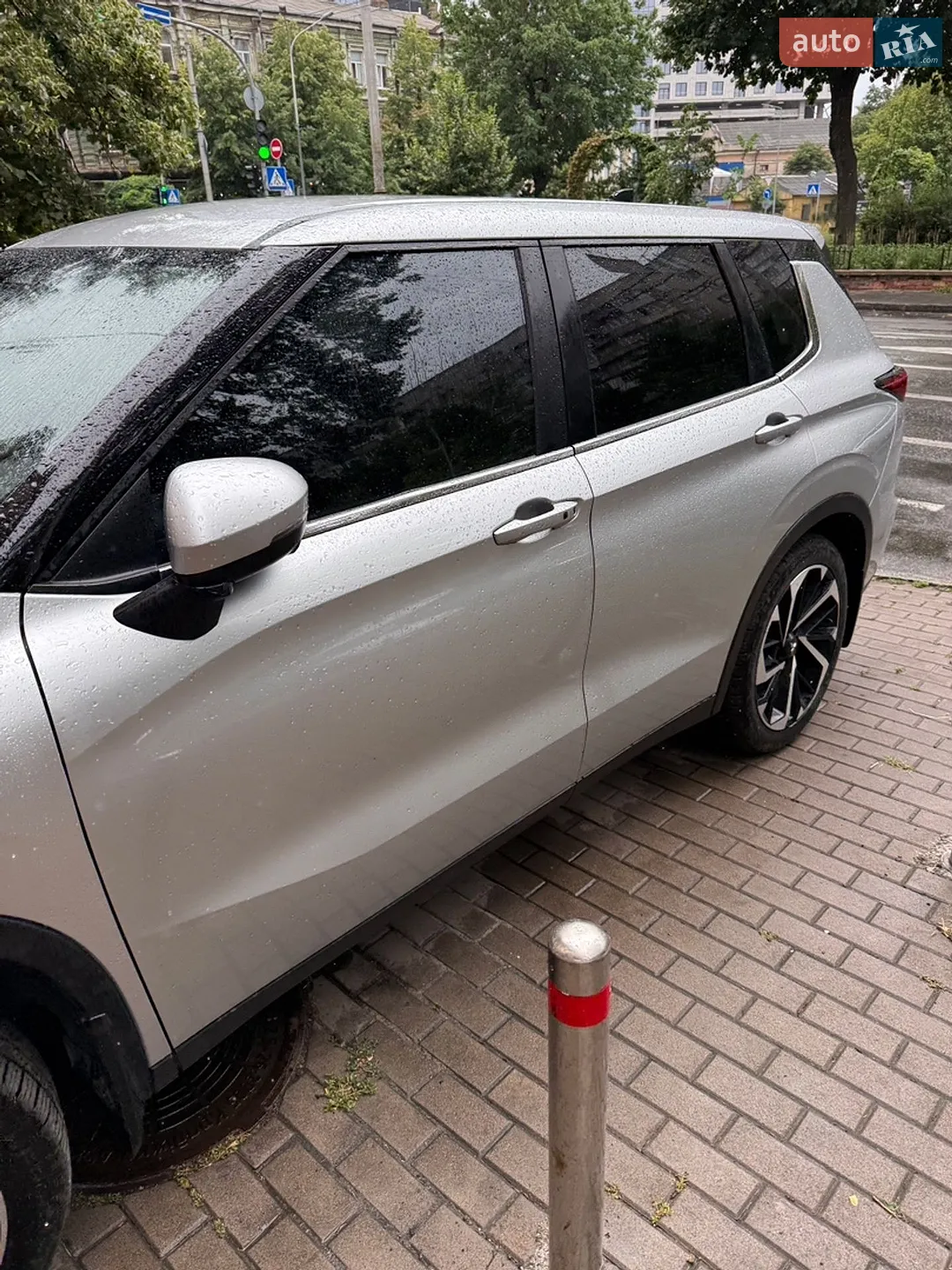 2023 Mitsubishi Outlander - мініатюра 9