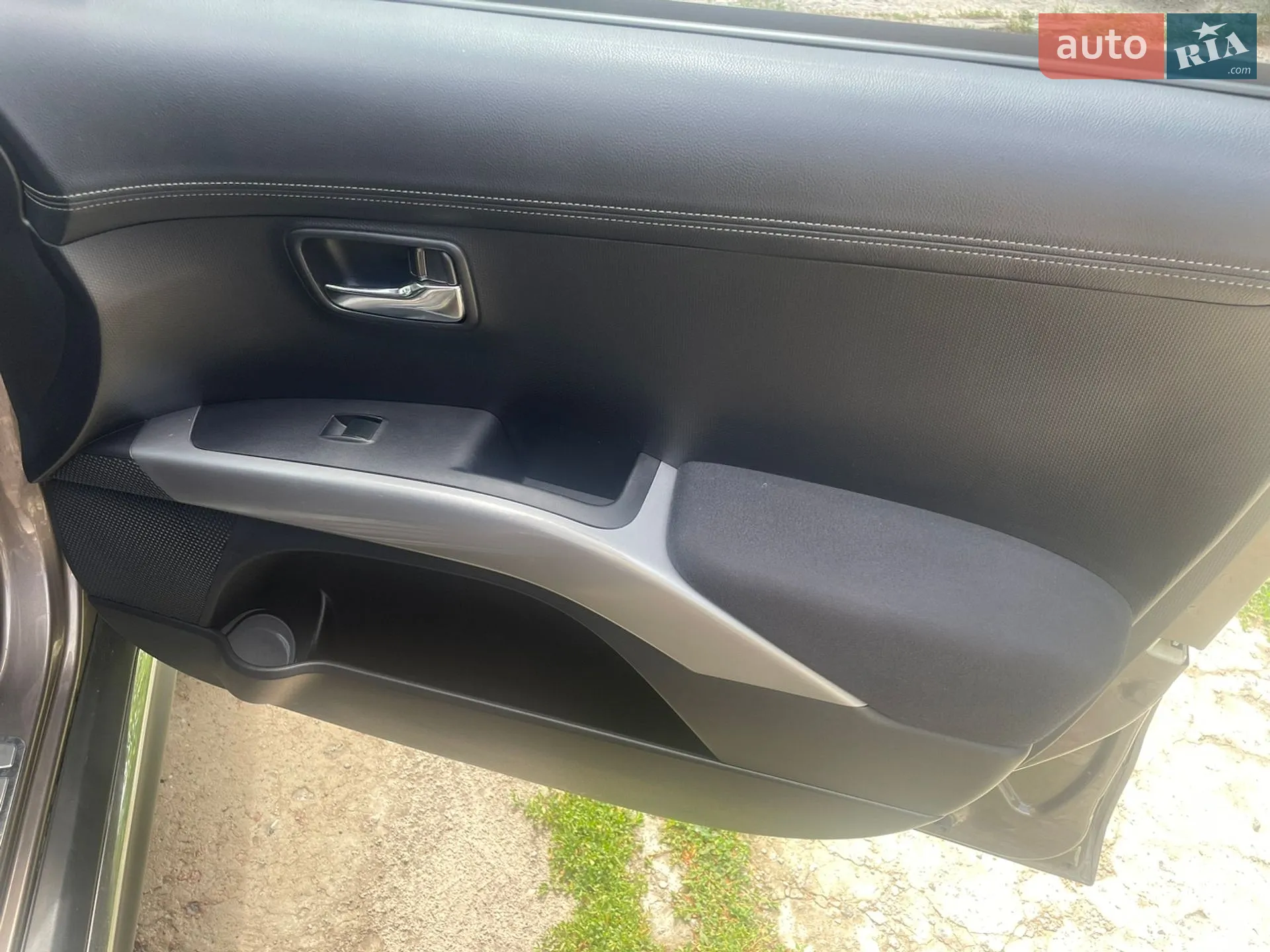 2012 Mitsubishi Outlander - мініатюра 37
