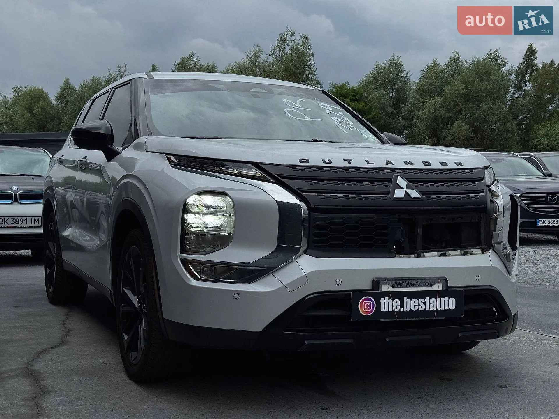 2022 Mitsubishi Outlander - мініатюра 12