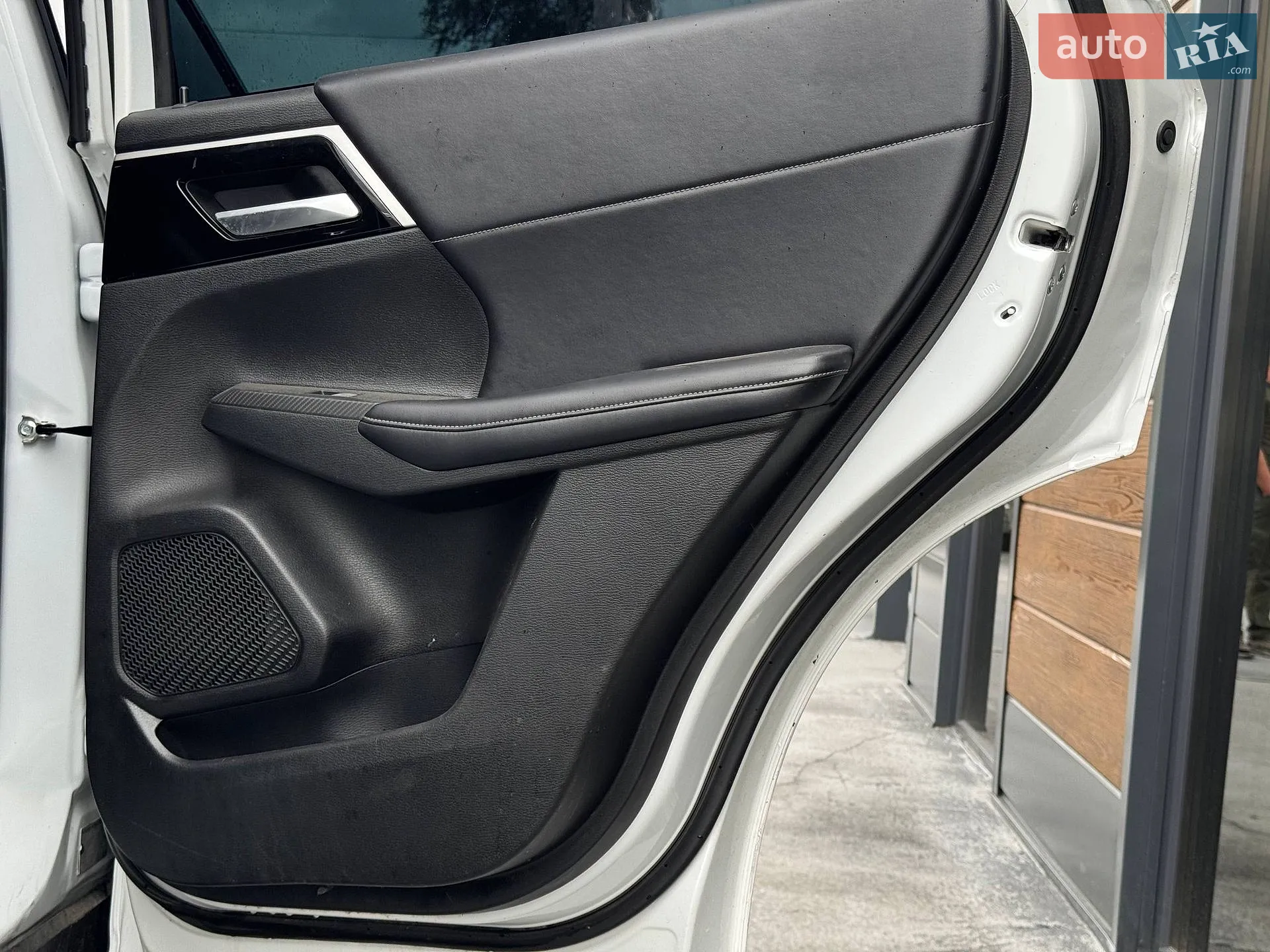 2022 Mitsubishi Outlander - мініатюра 59