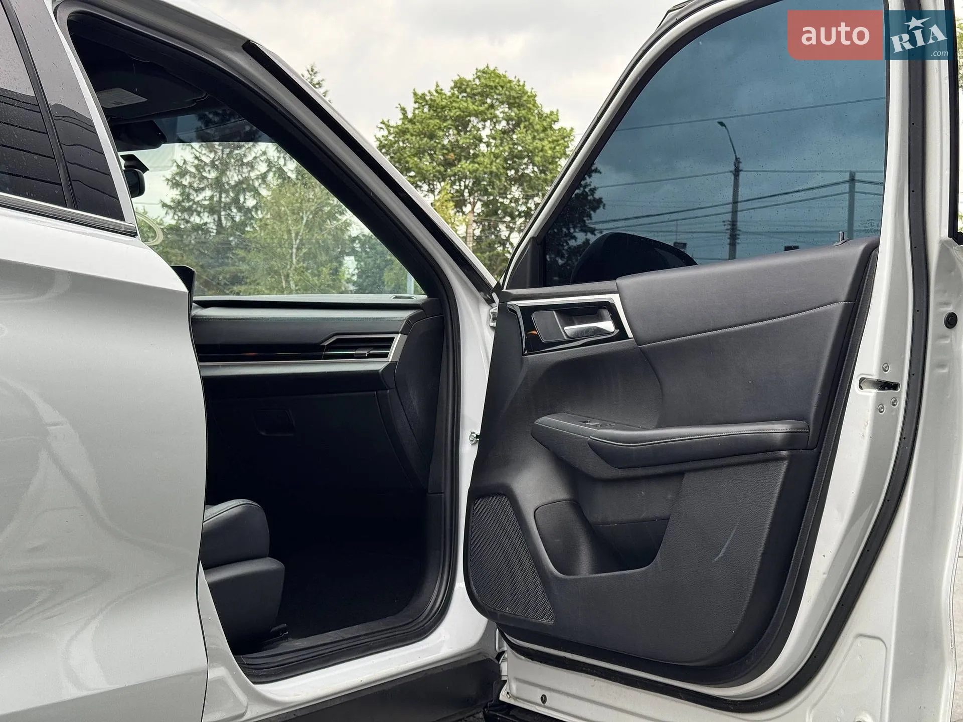 2022 Mitsubishi Outlander - мініатюра 69