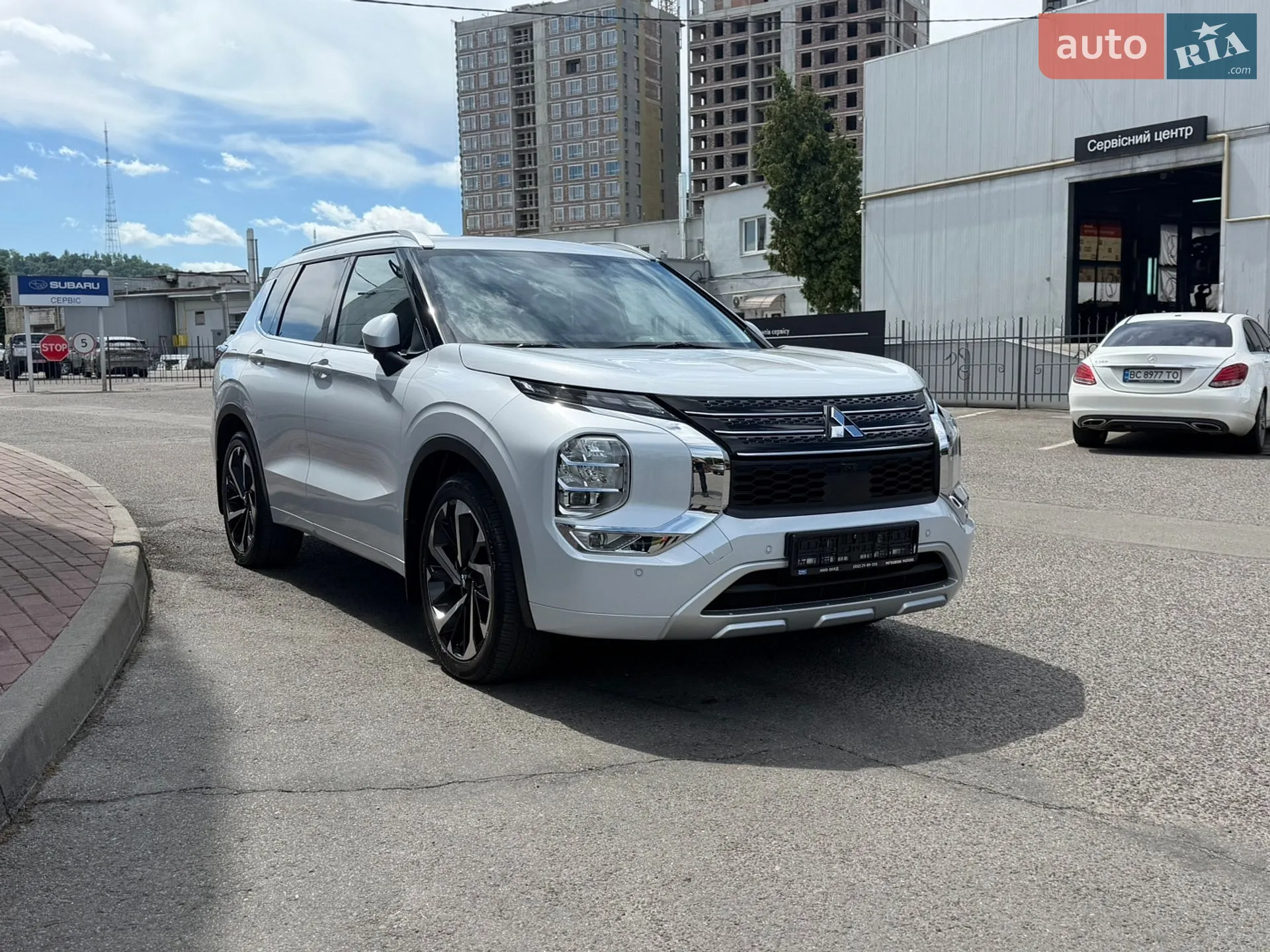 2024 Mitsubishi Outlander - мініатюра 3
