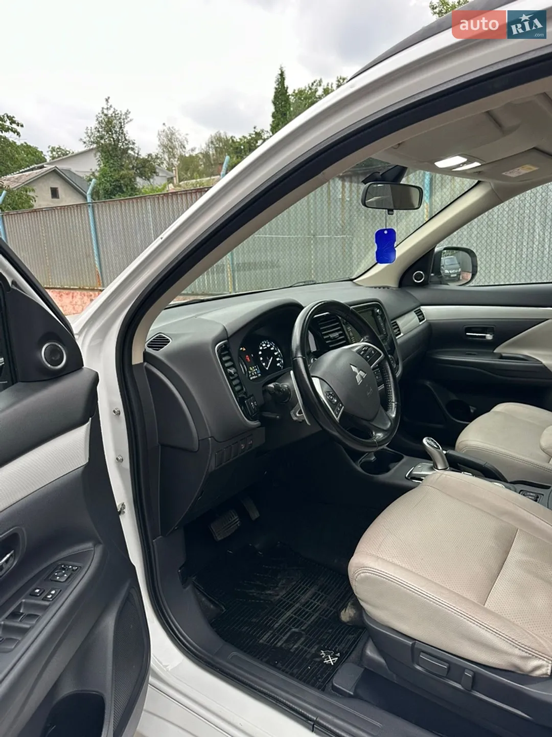 2013 Mitsubishi Outlander - мініатюра 13