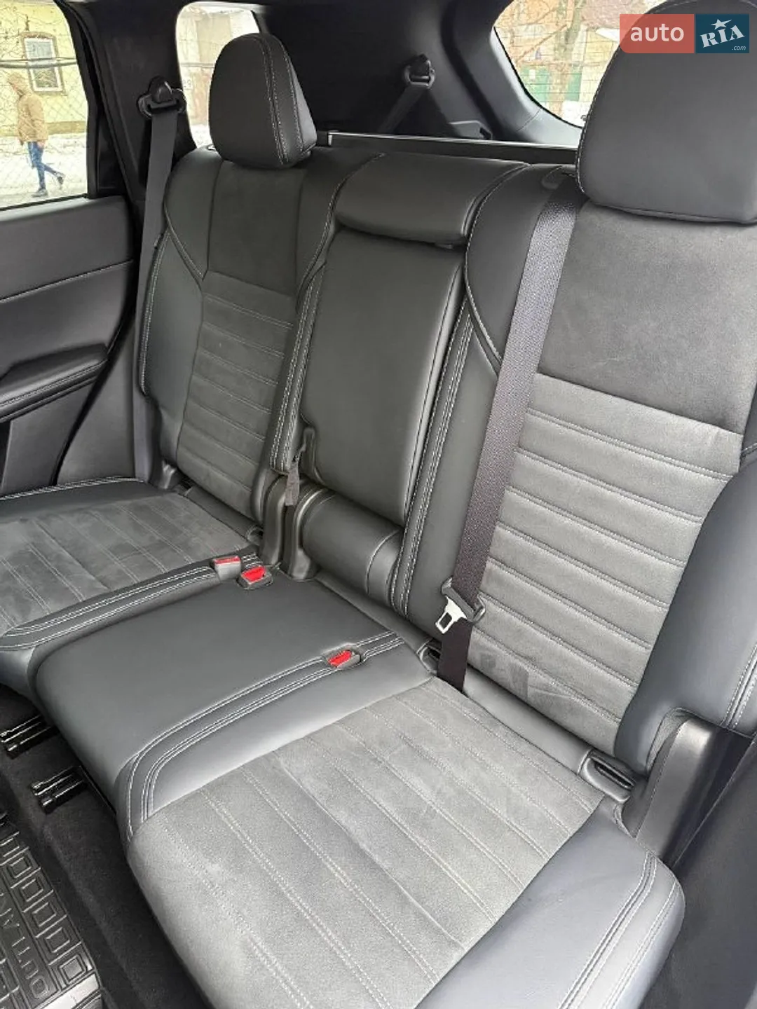 2024 Mitsubishi Outlander - мініатюра 40