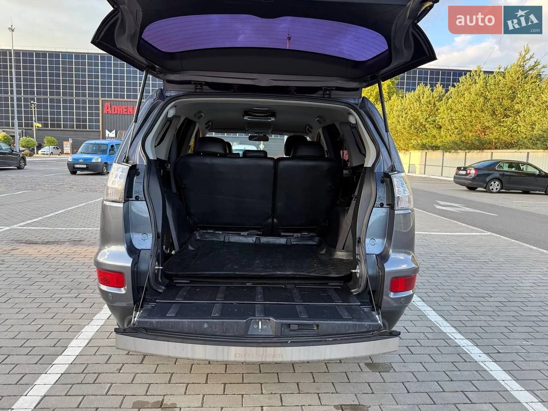 2010 Mitsubishi Outlander - мініатюра 36
