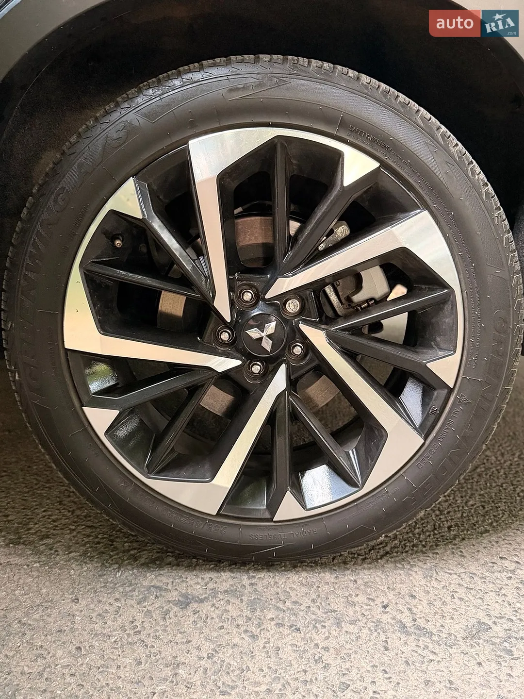 2023 Mitsubishi Outlander - мініатюра 59