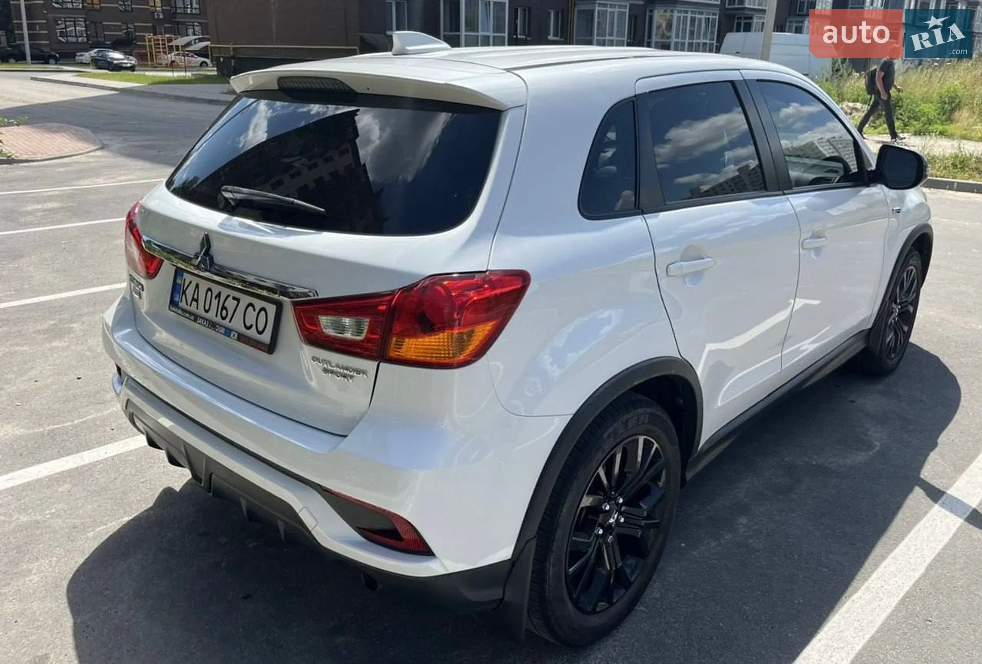 2019 Mitsubishi Outlander - мініатюра 4