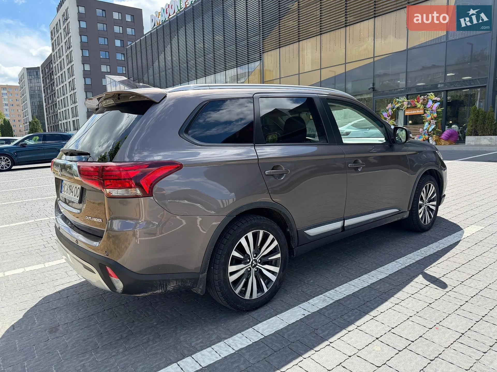 2018 Mitsubishi Outlander - мініатюра 13