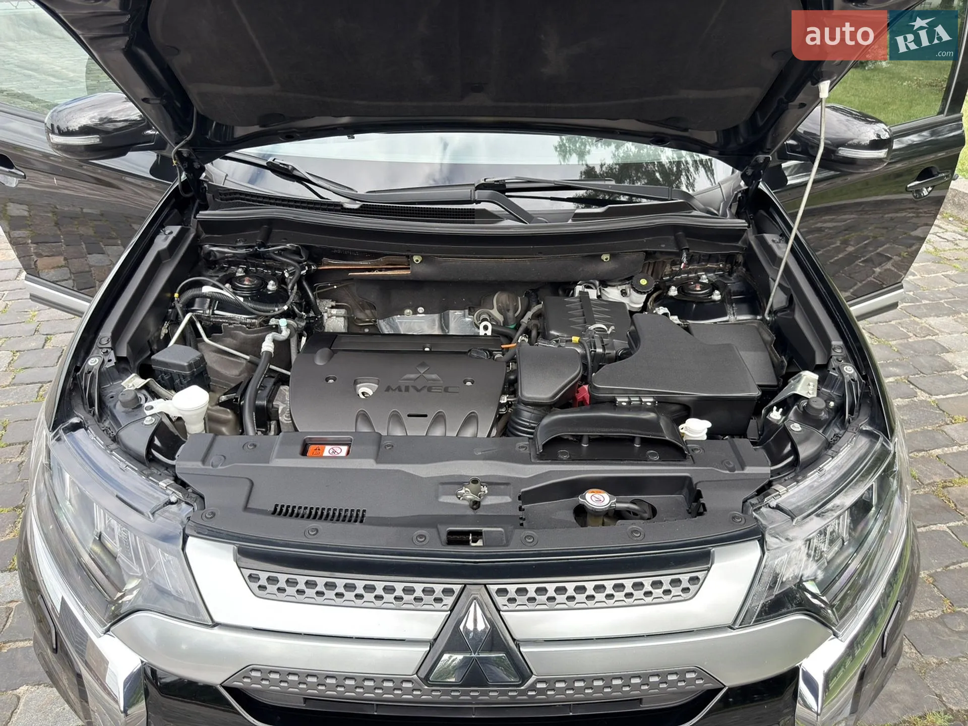 2021 Mitsubishi Outlander - мініатюра 89