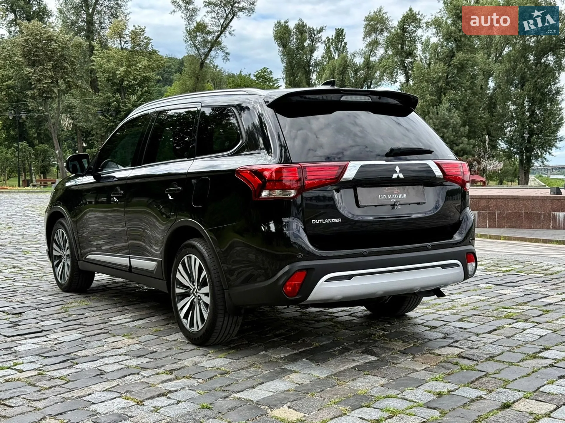 2021 Mitsubishi Outlander - мініатюра 182