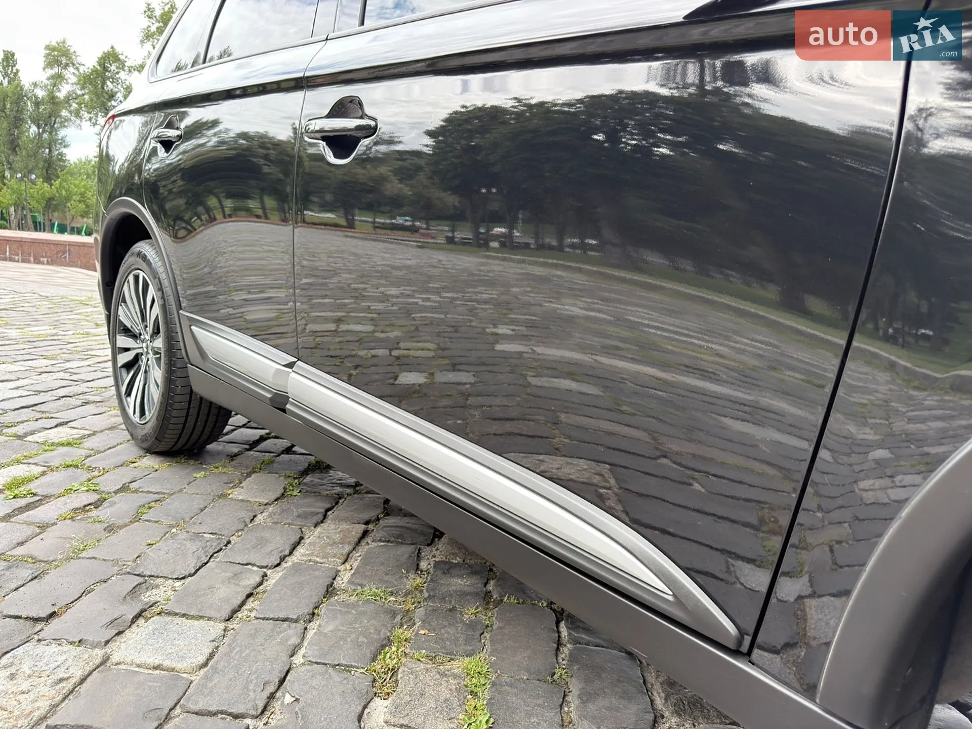 2021 Mitsubishi Outlander - мініатюра 210