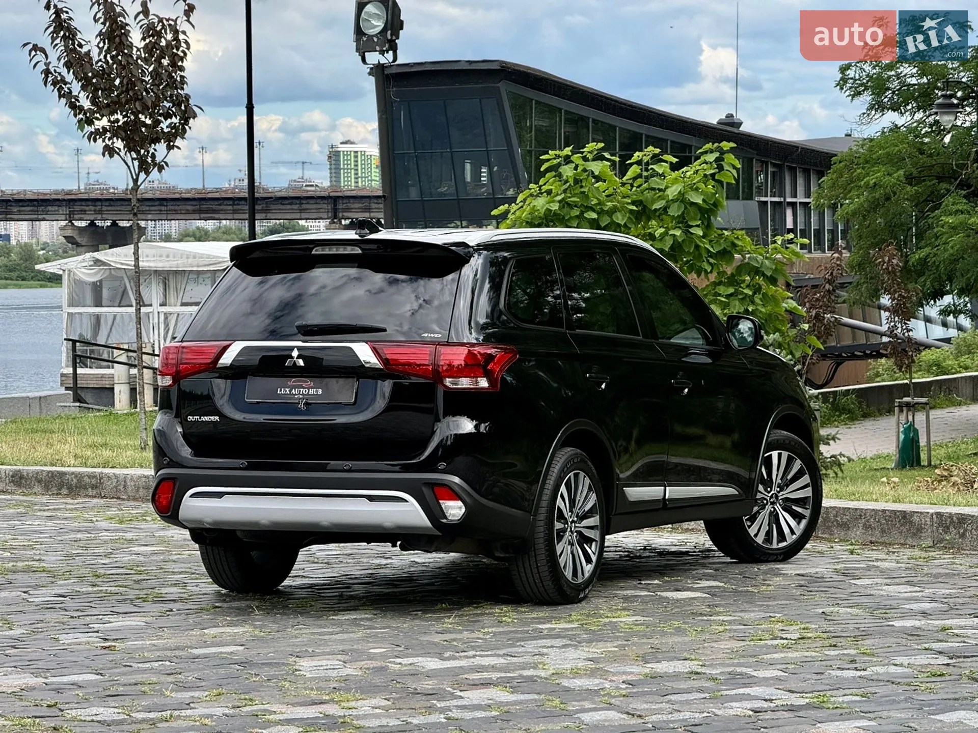 2021 Mitsubishi Outlander - мініатюра 226