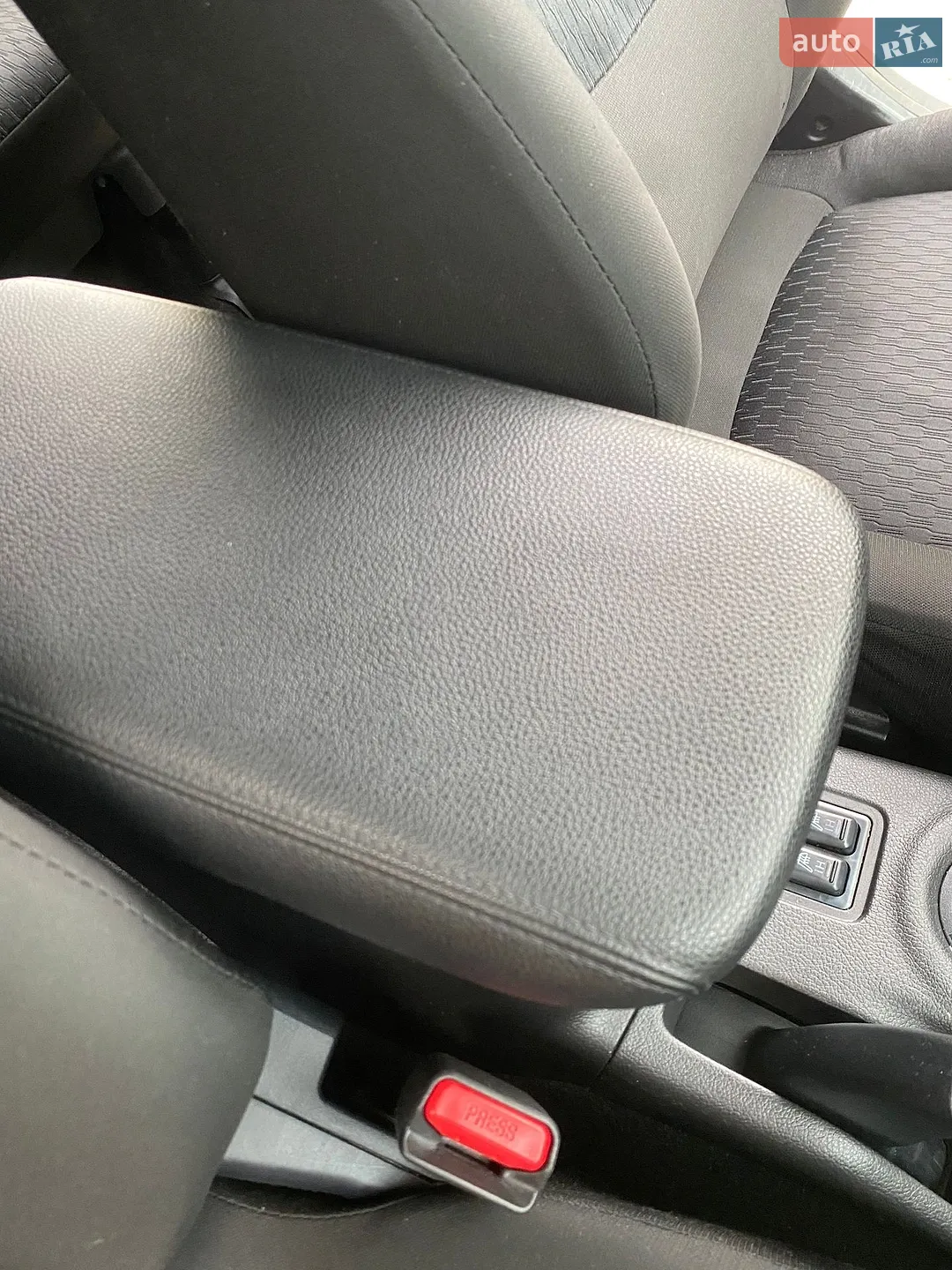 2013 Mitsubishi Outlander - мініатюра 36