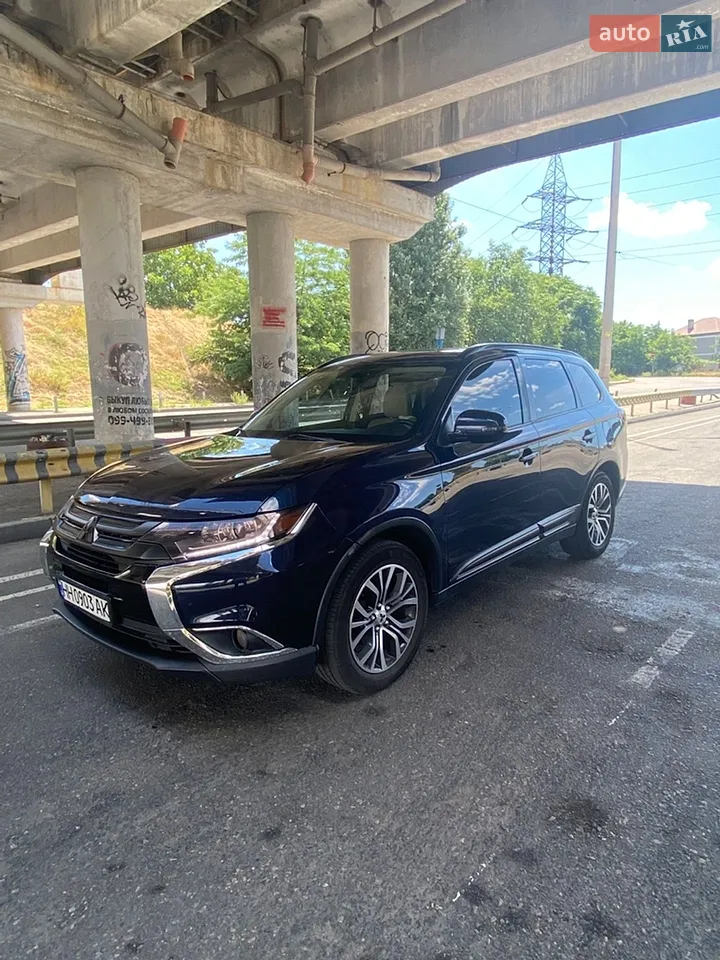 2015 Mitsubishi Outlander - мініатюра 21