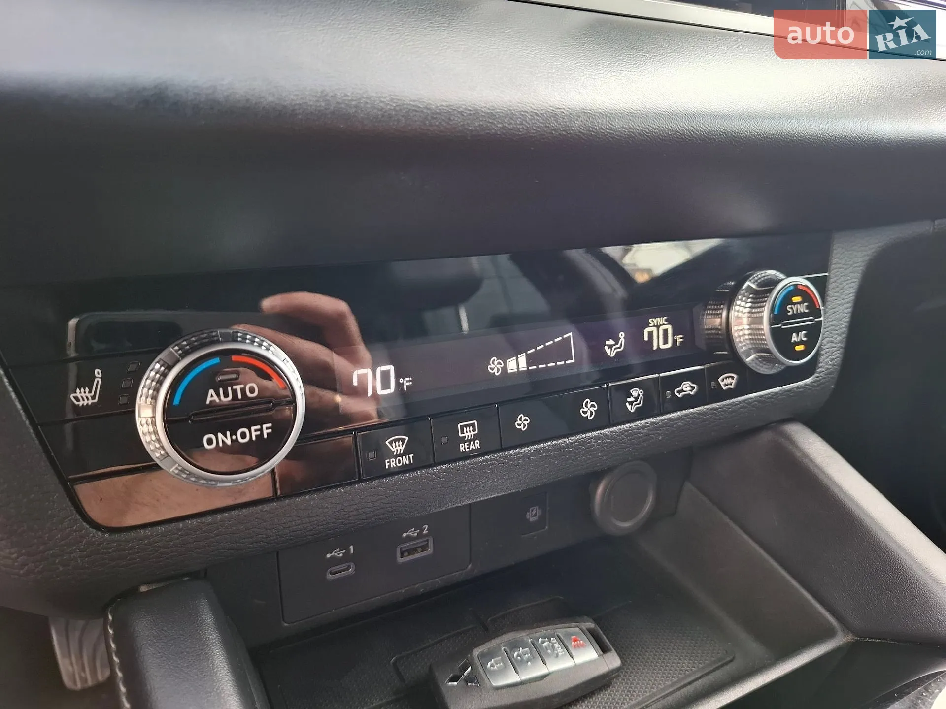 2022 Mitsubishi Outlander - мініатюра 25
