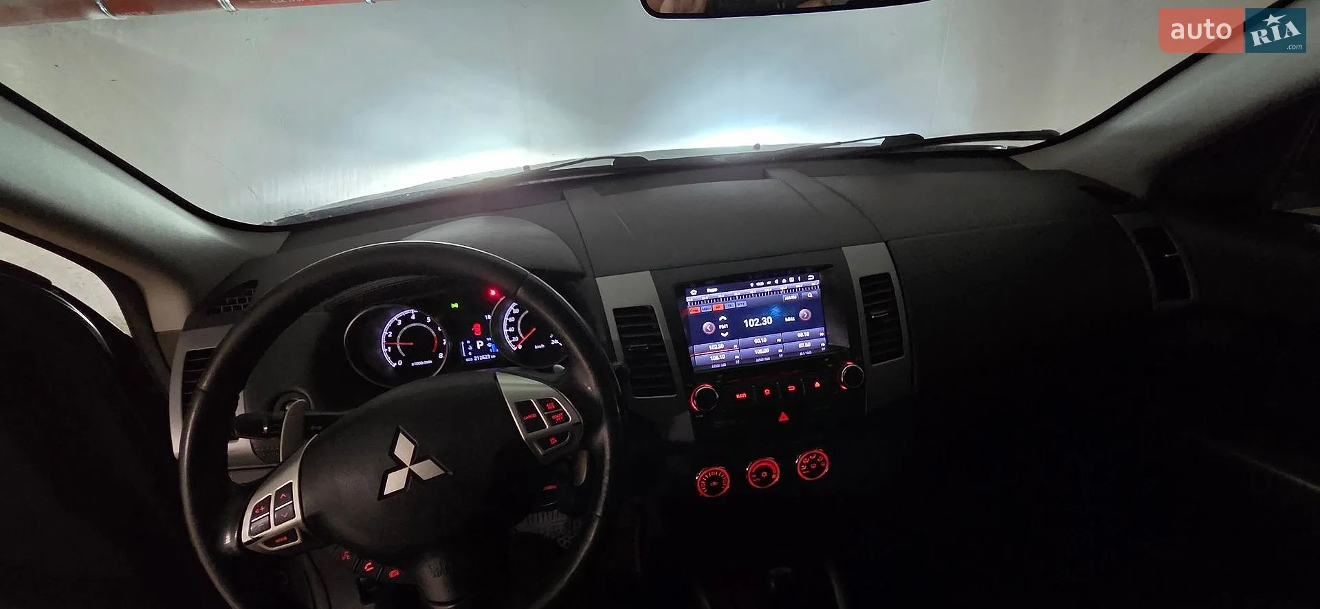 2011 Mitsubishi Outlander - мініатюра 4